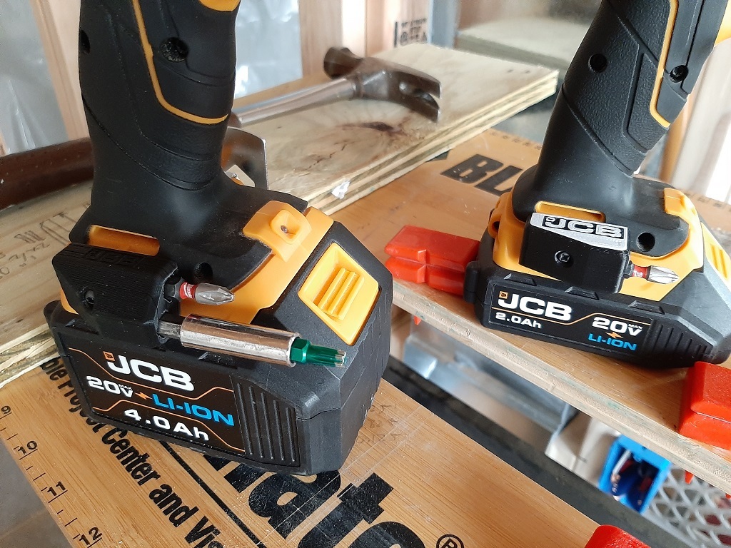Bit holder for JCB cordless power tools