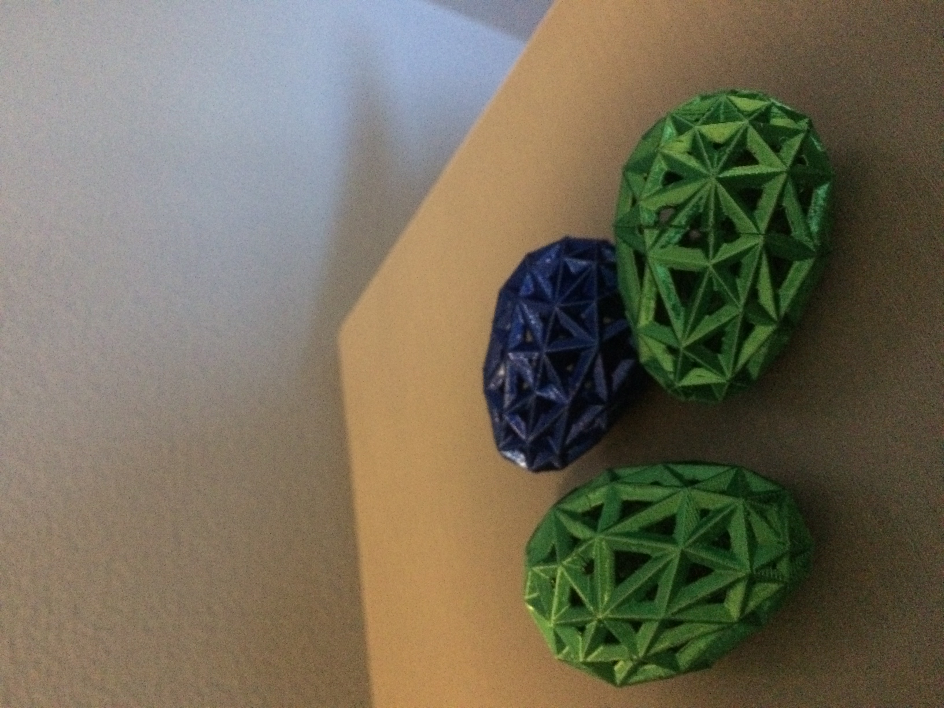 Low Poly Lattice Easter Eggs