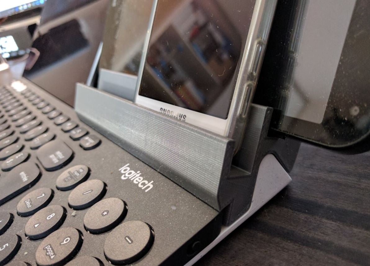 Logitech K780 Extender