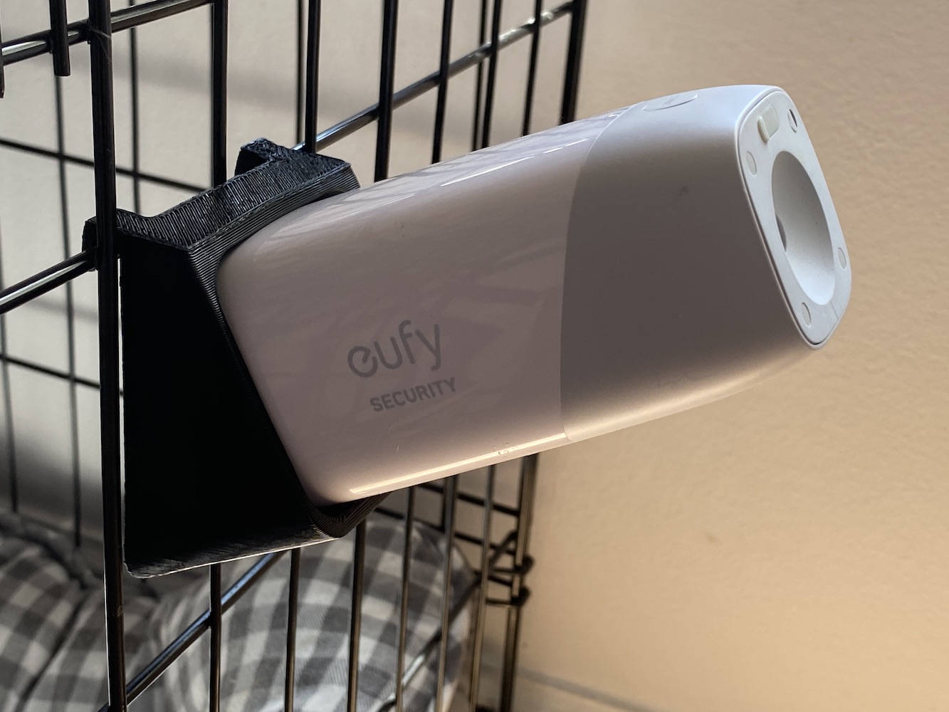Eufy Camera Dog Crate Mount / Holder