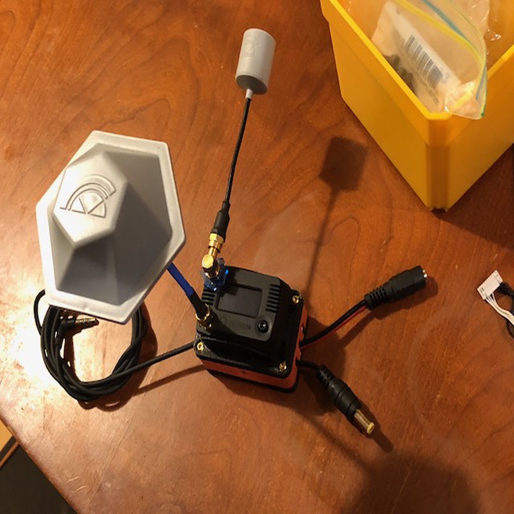 FPV dock for a diversity video receiver module (no cover, TBS Fusion)