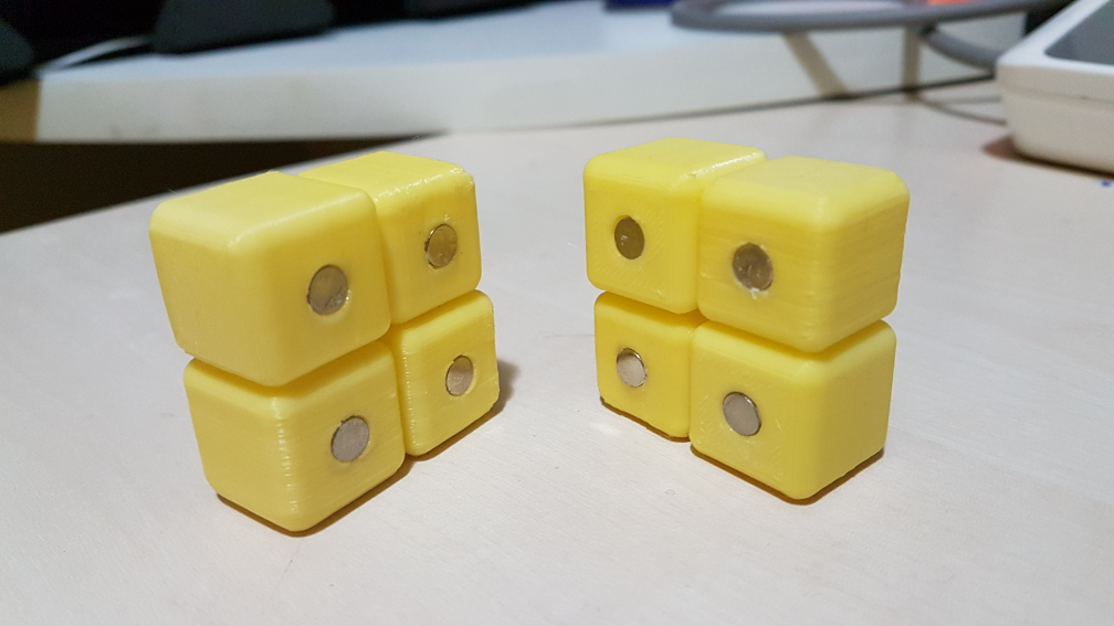 Linked Magnetic Cube