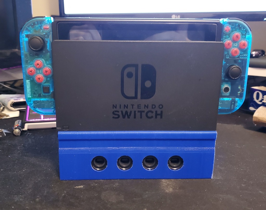 Switch Wall Stand + GameCube Holder