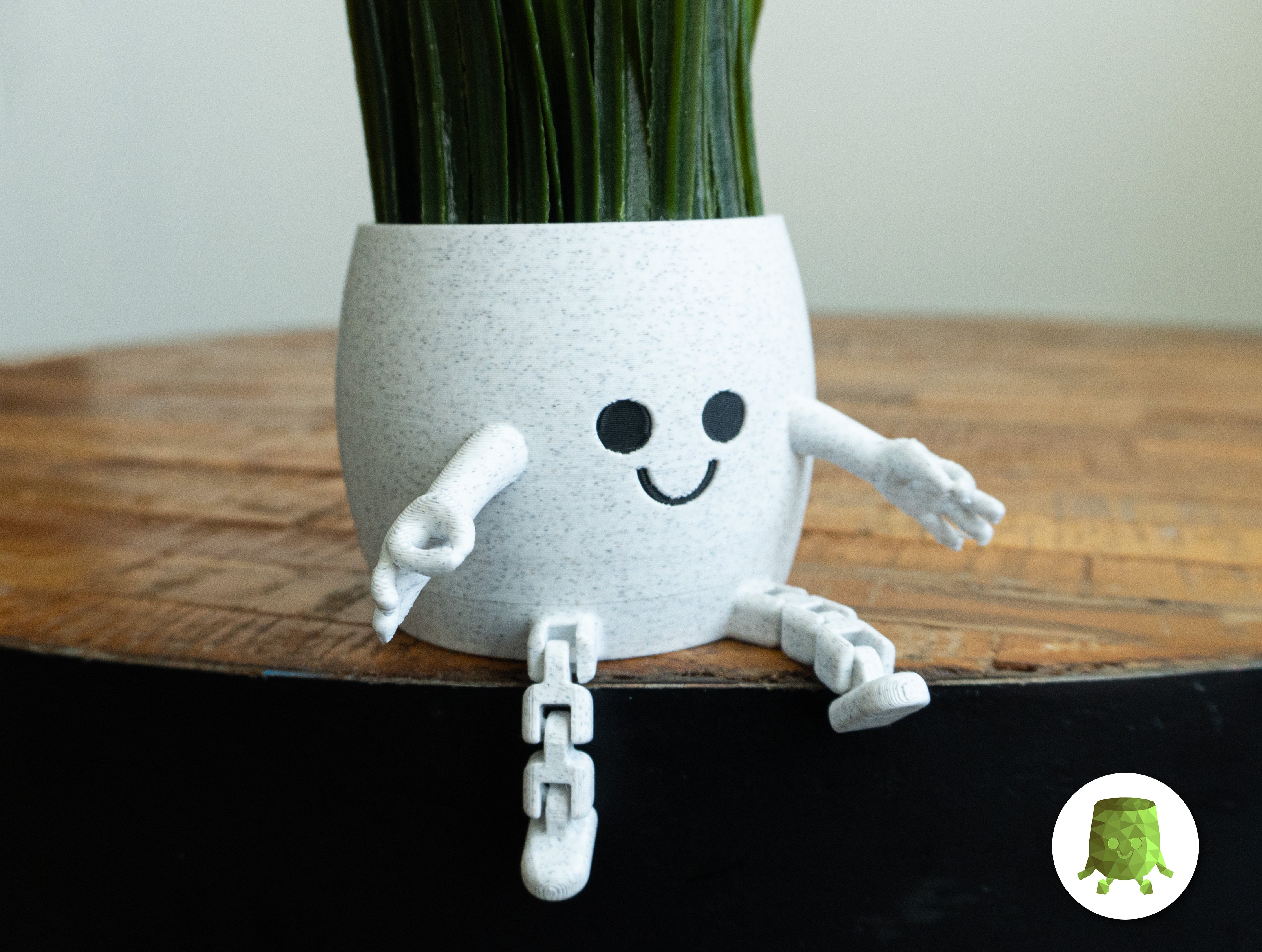 Happy Flex Sitting Planter Gotcha Hands