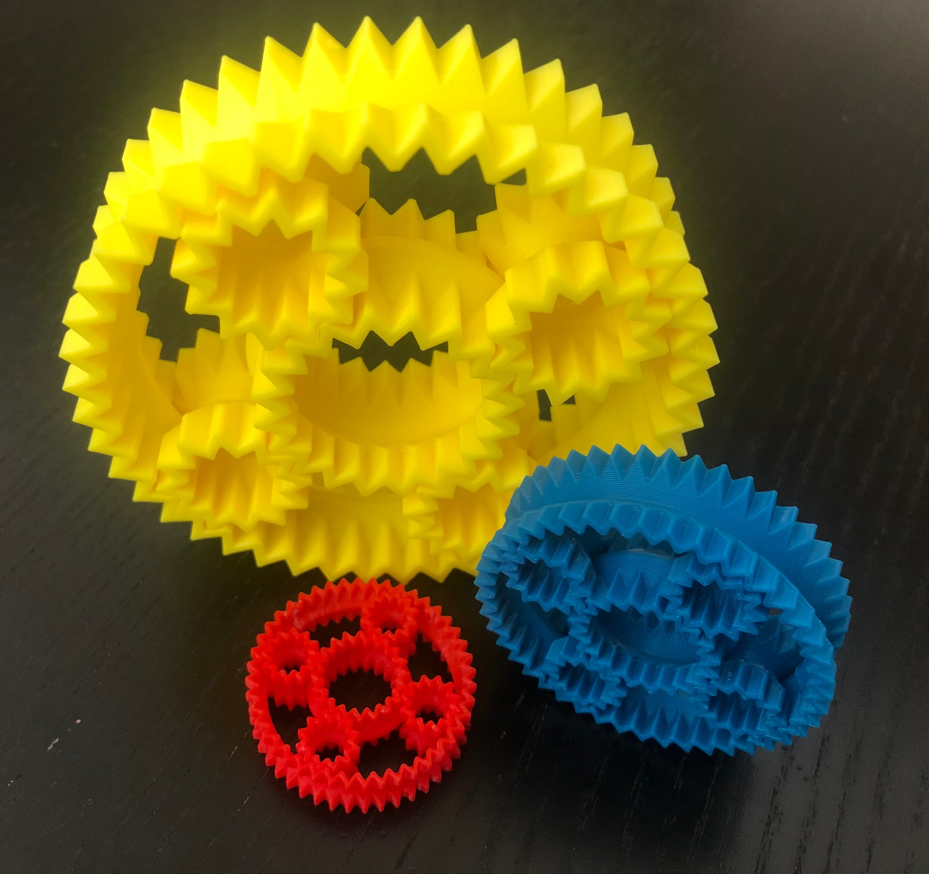 Thin Planetary Toy
