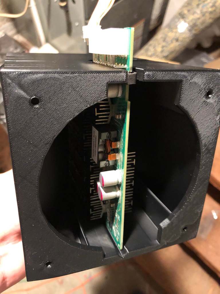 Casing (Shroud) for Antminer S9 Bitcoin Miner - SINGLE hashboard and 120mm PC FAN.