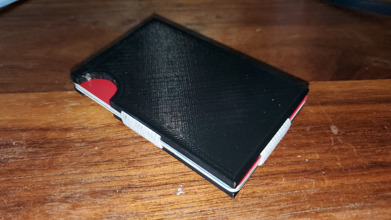 Card Wallet (requires 19mm stretch band,super glue)