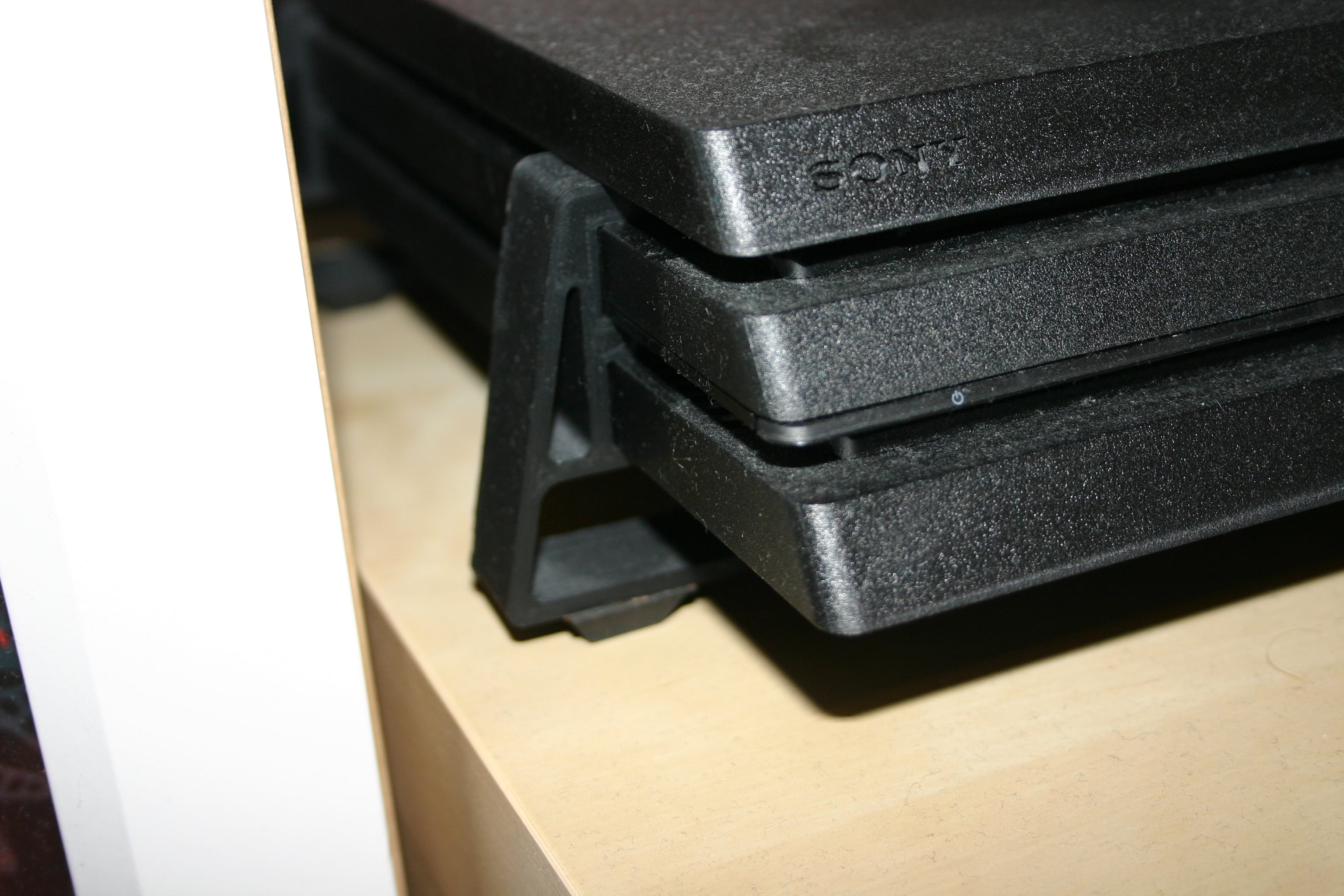 PS4 Pro Console stand
