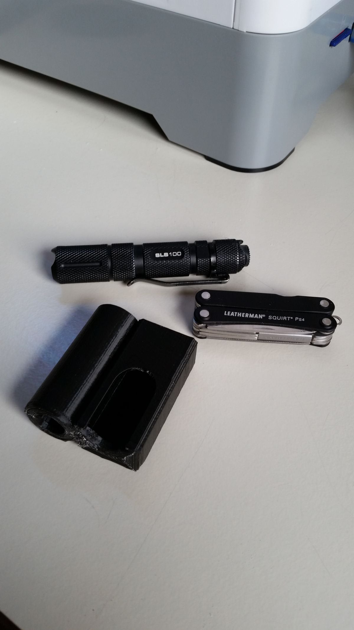 Box for Leatherman Squirt PS4 and Walther SLS 100 Flashlight