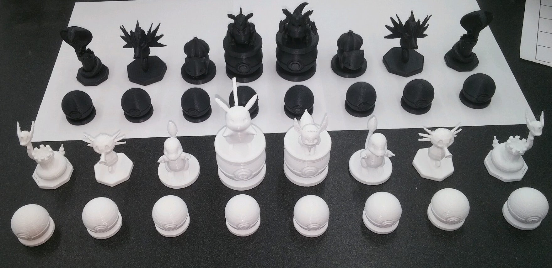 Simple Pokemon Chess Set