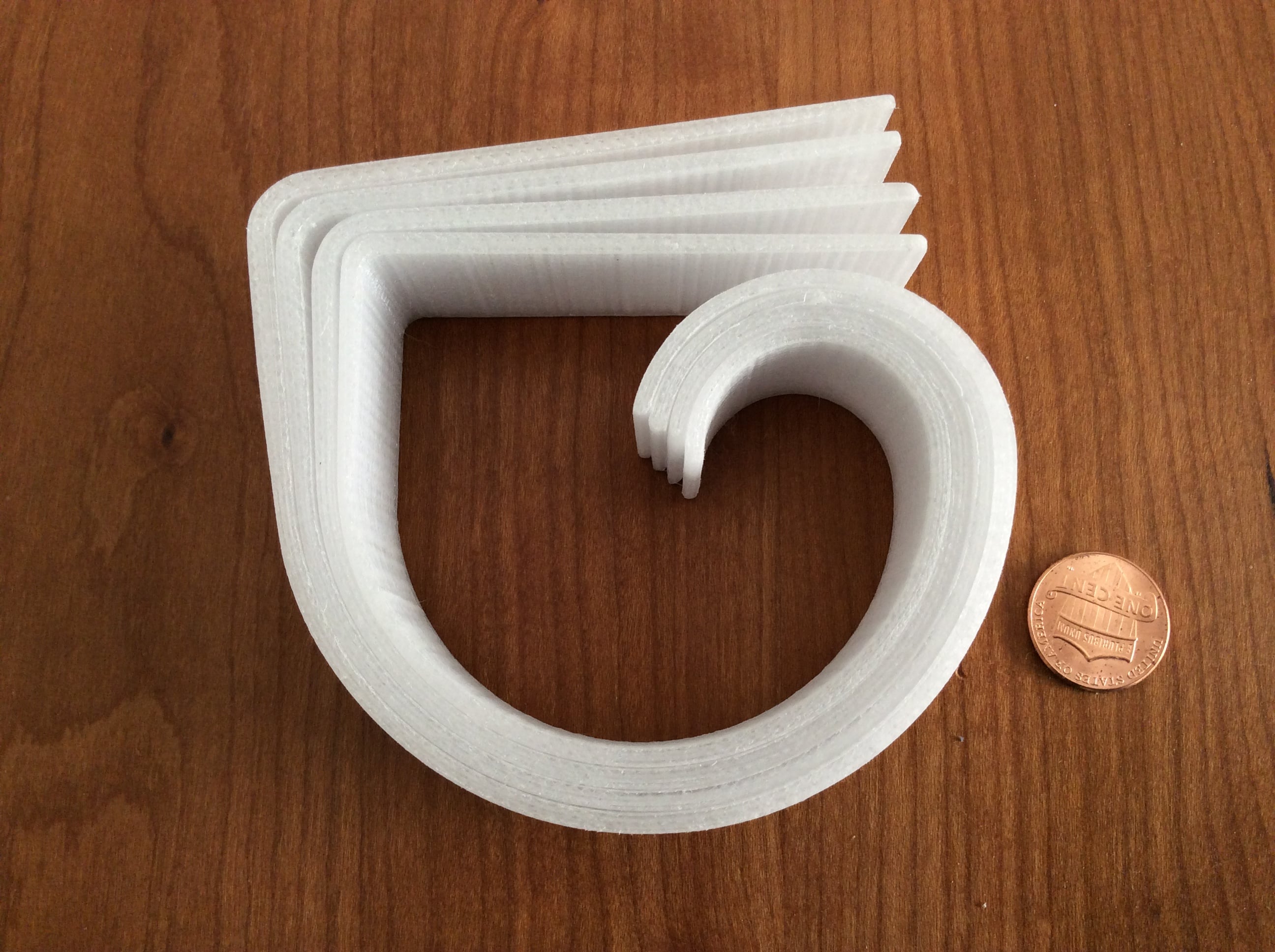 Tablecloth clip