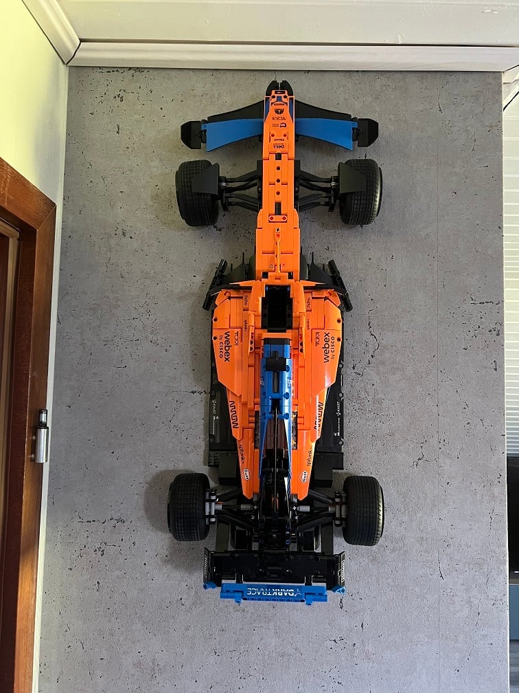 Wallmount - McLaren Formula 1™ Race Car (42141)