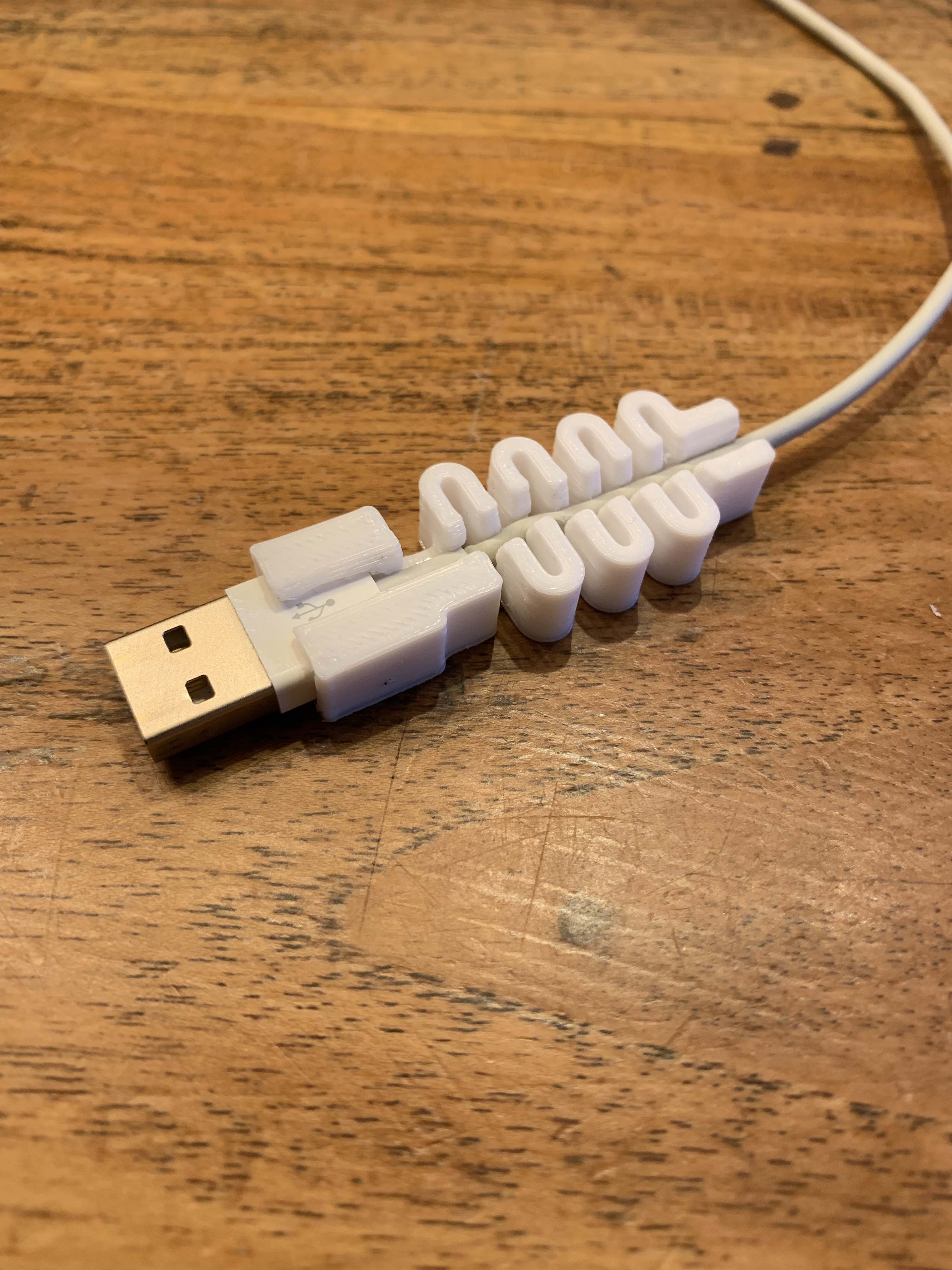 Apple Usb cable guard