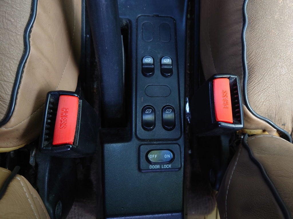 Seat belt buckle release press button cap for Saab 900, 9000, Volvos, etc.