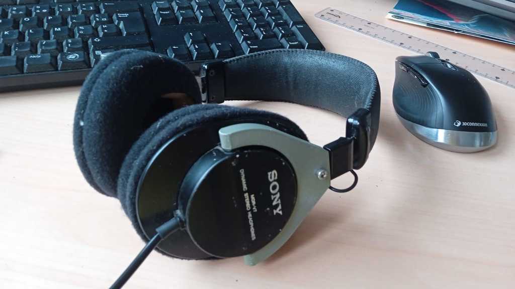 SONY MDR V7 Headphone hanger