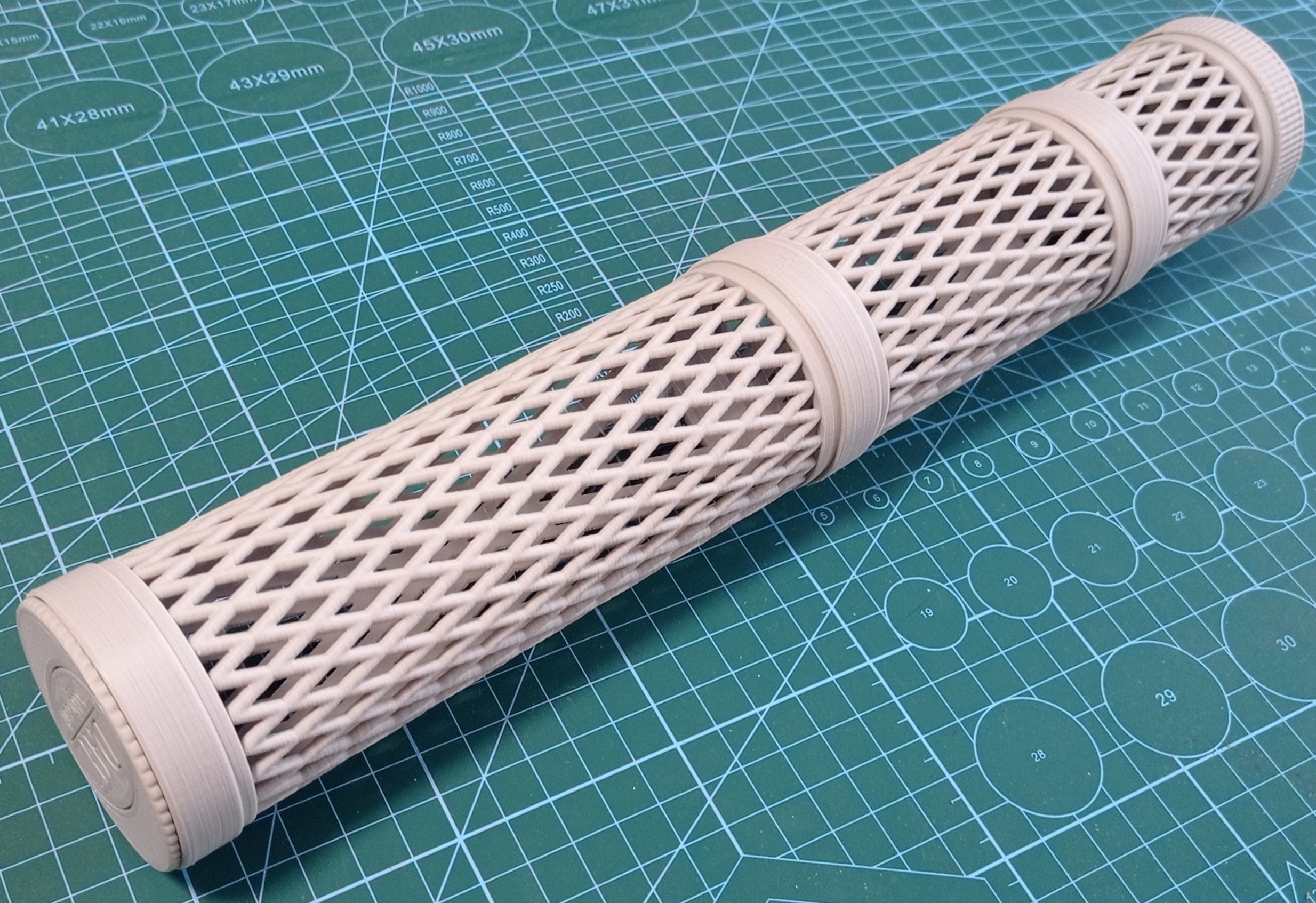 Knitting needles case