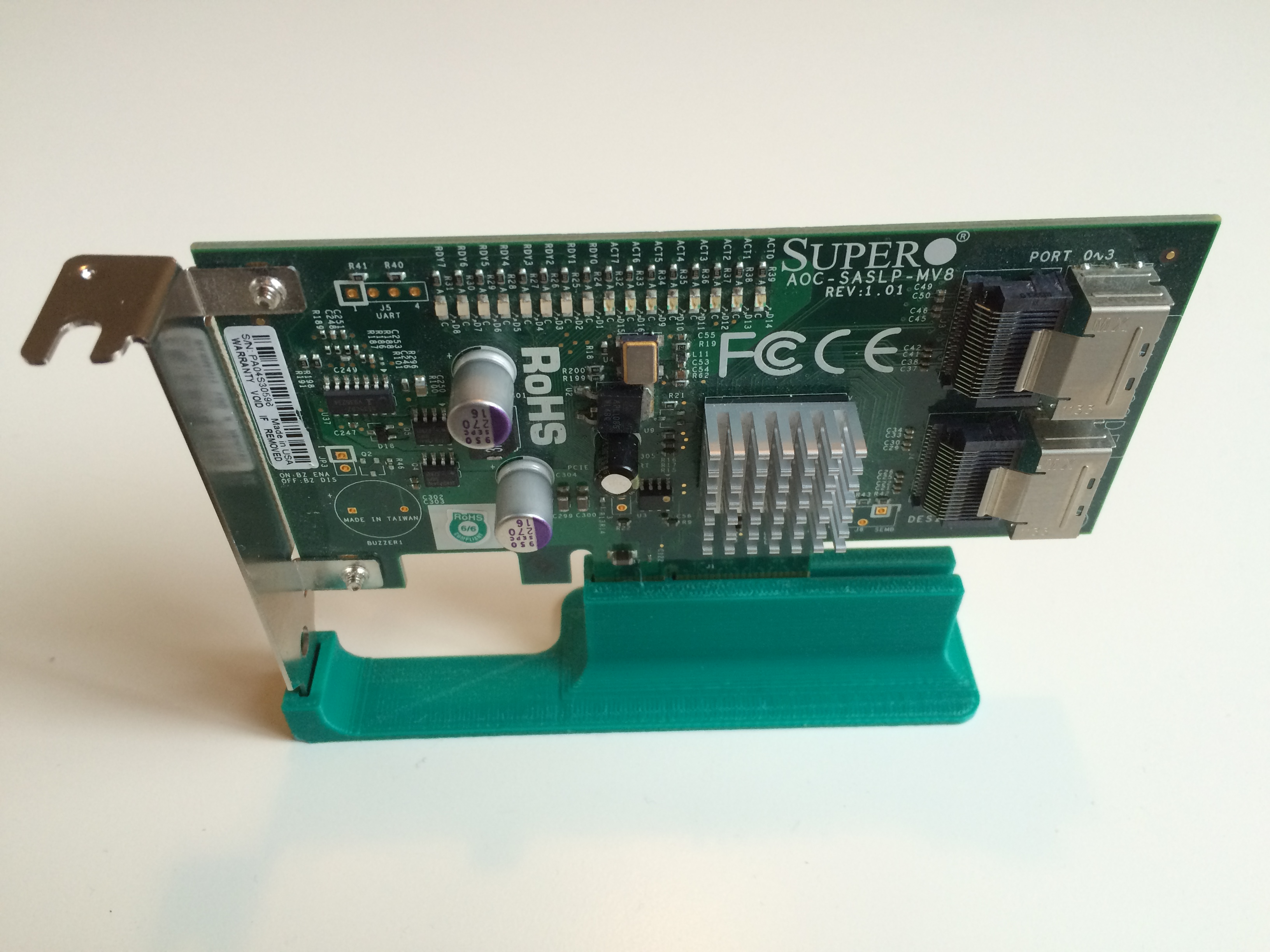 PCIe card display stand with bracket support