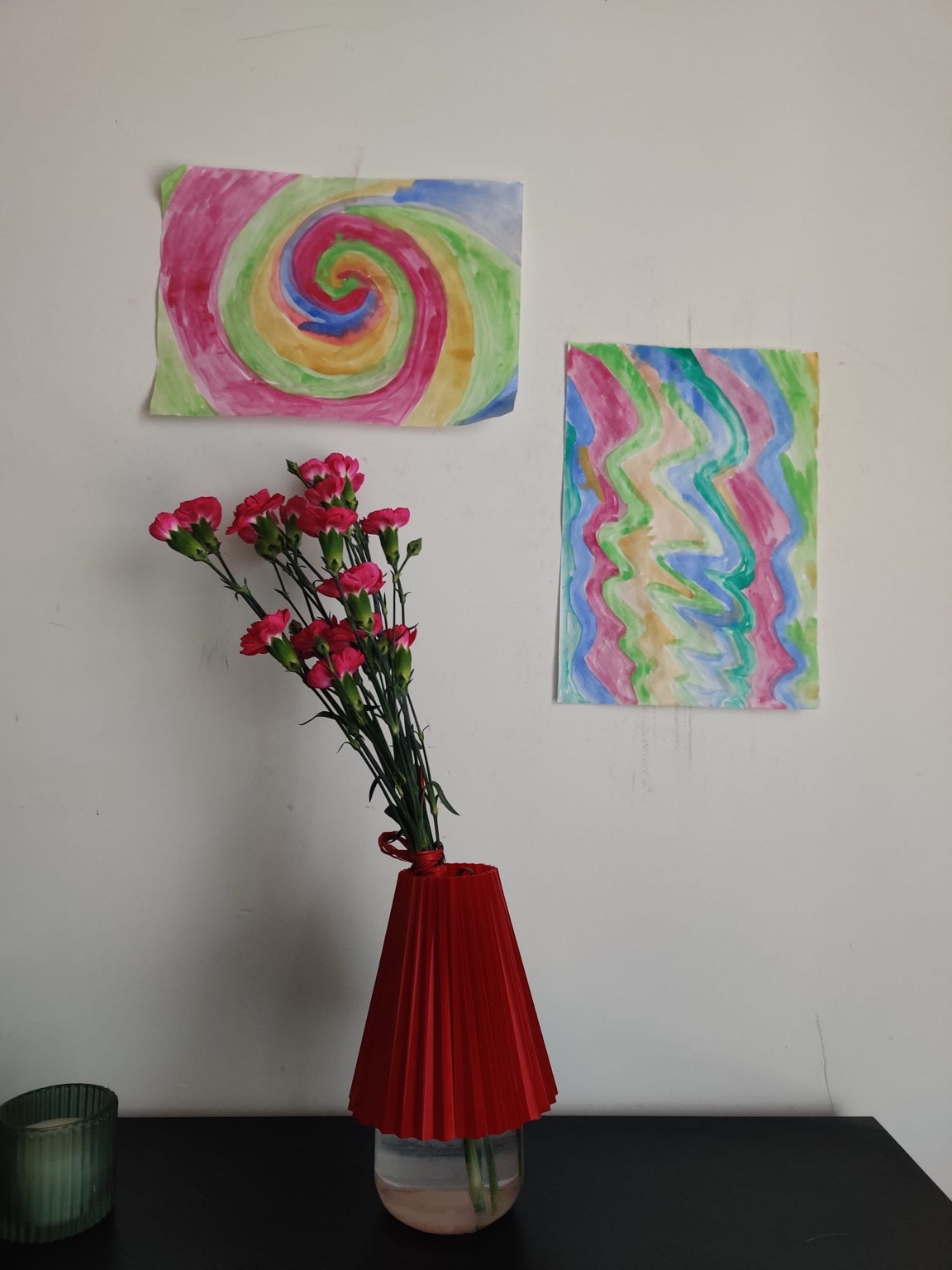 Fluted Vase Sleeve – A Ribbed Cone for Your Flowers