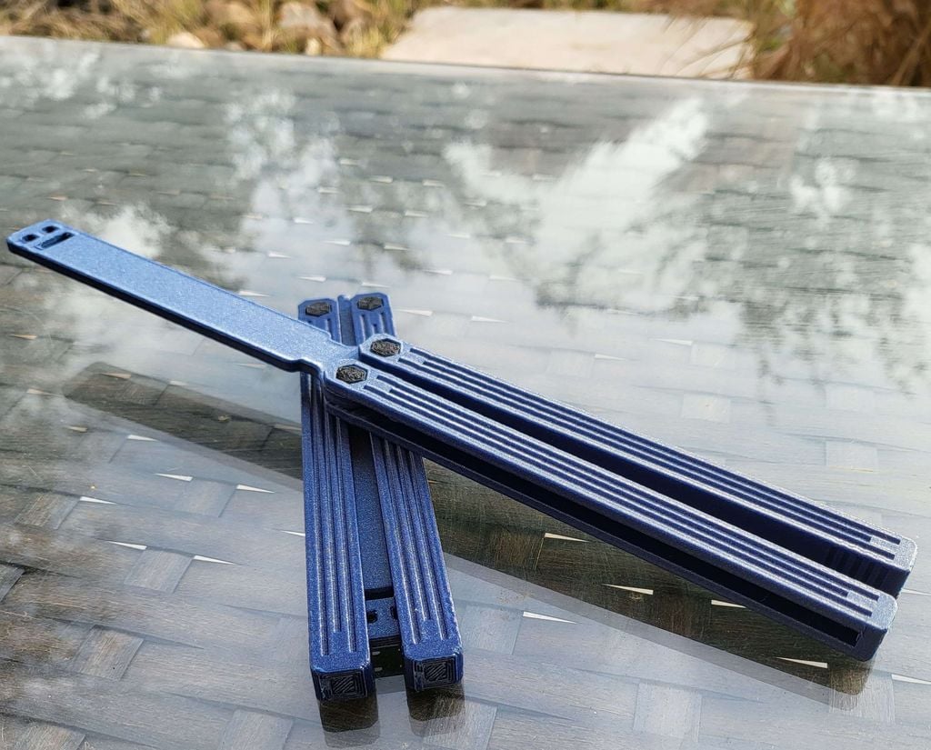 Flippy Friendly Butterfly Knife Balisong Trainer {NO SCREWS NEEDED!}