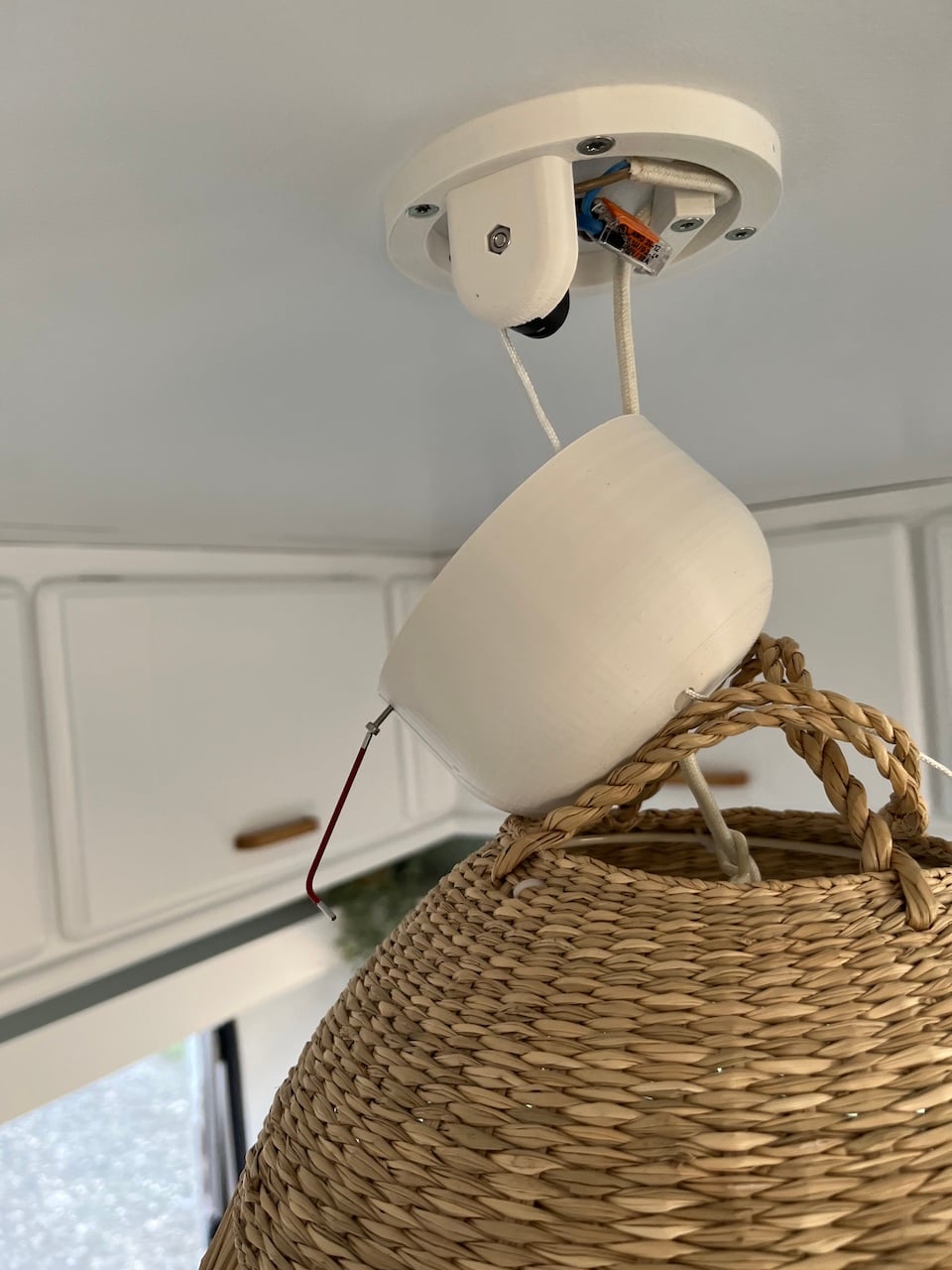 Lamp Canopy with Pull Switch
