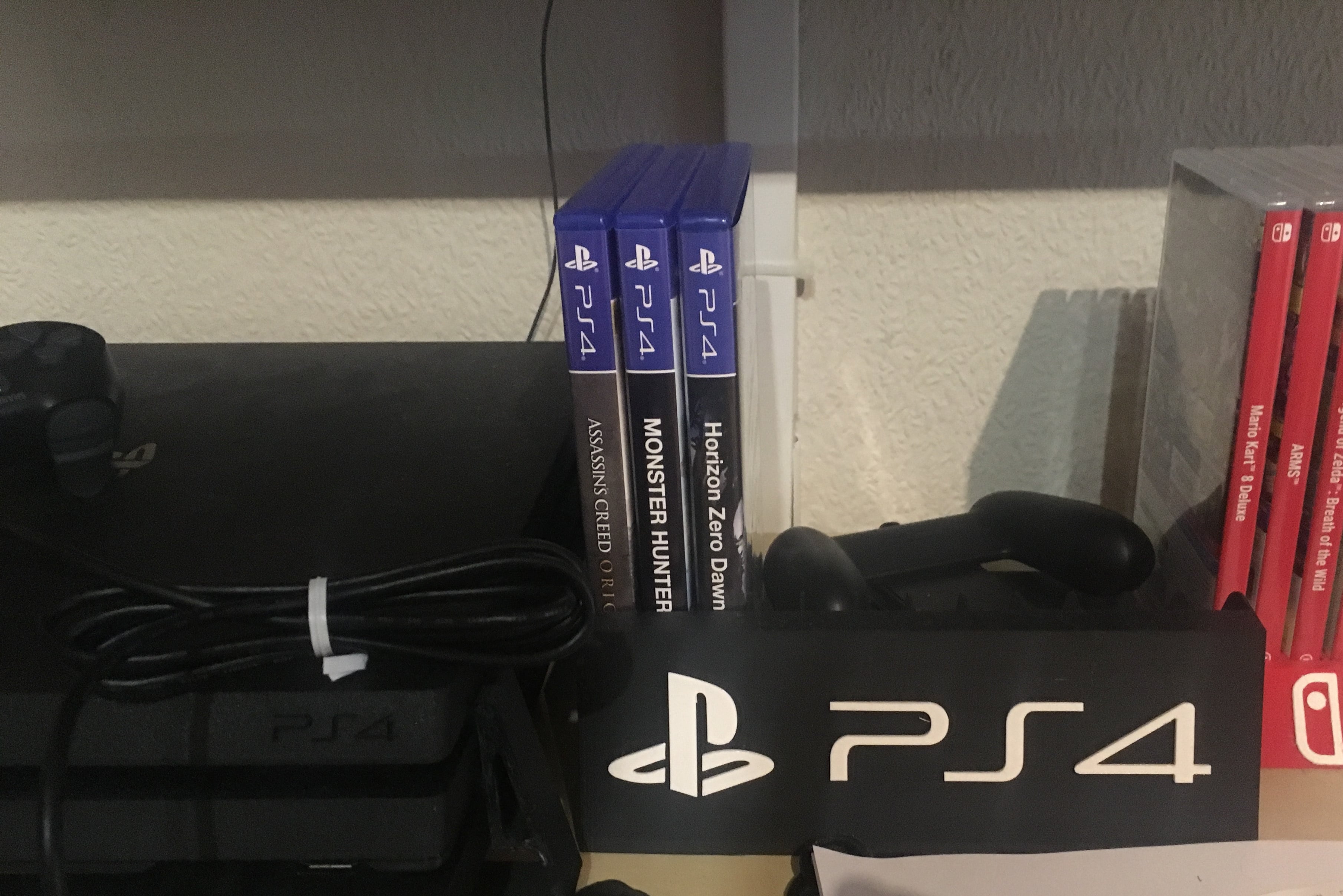 PS4 Game Stand