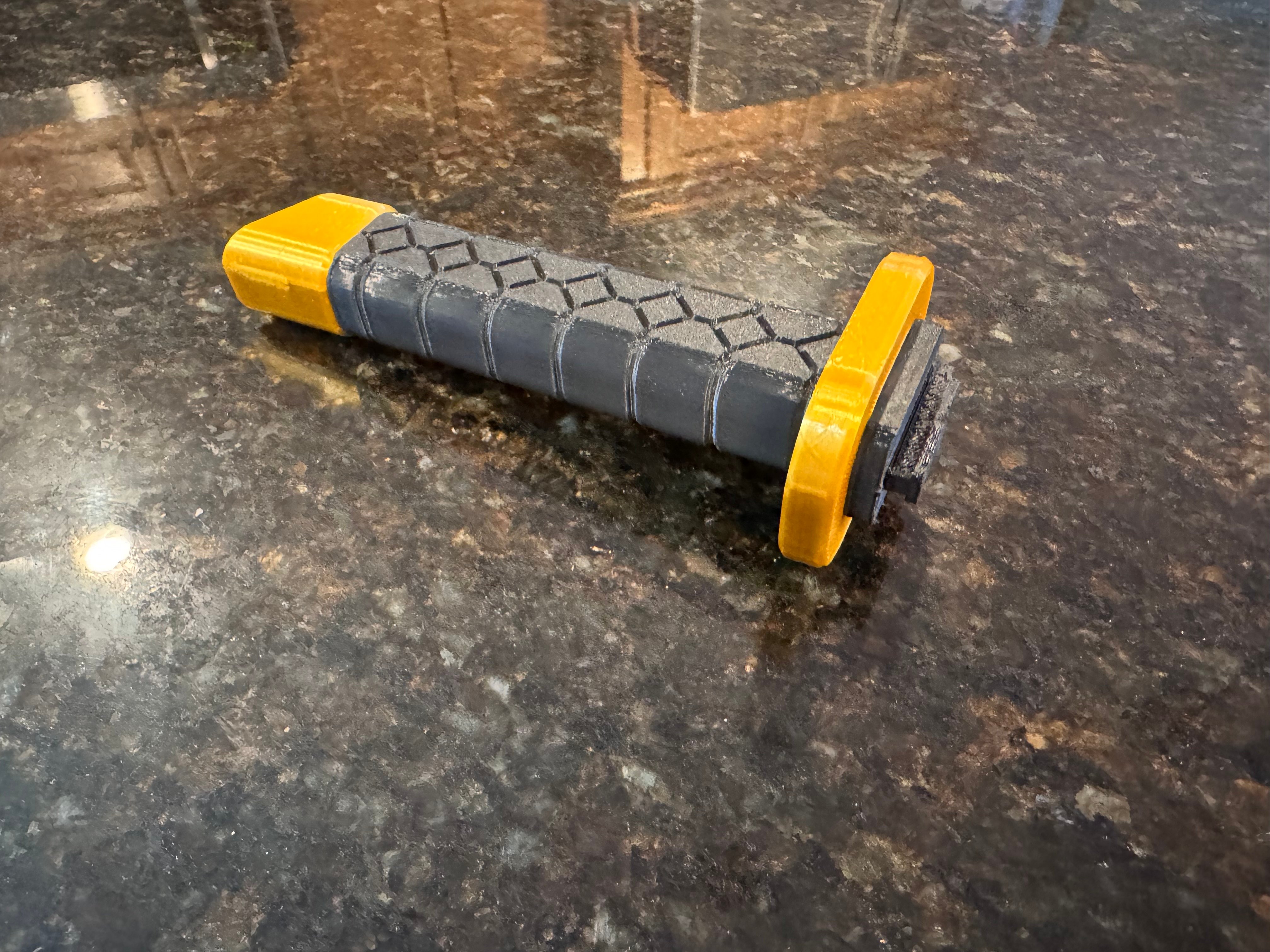 Custom Grip Beyblade Burst String Launcher Handle - Remix