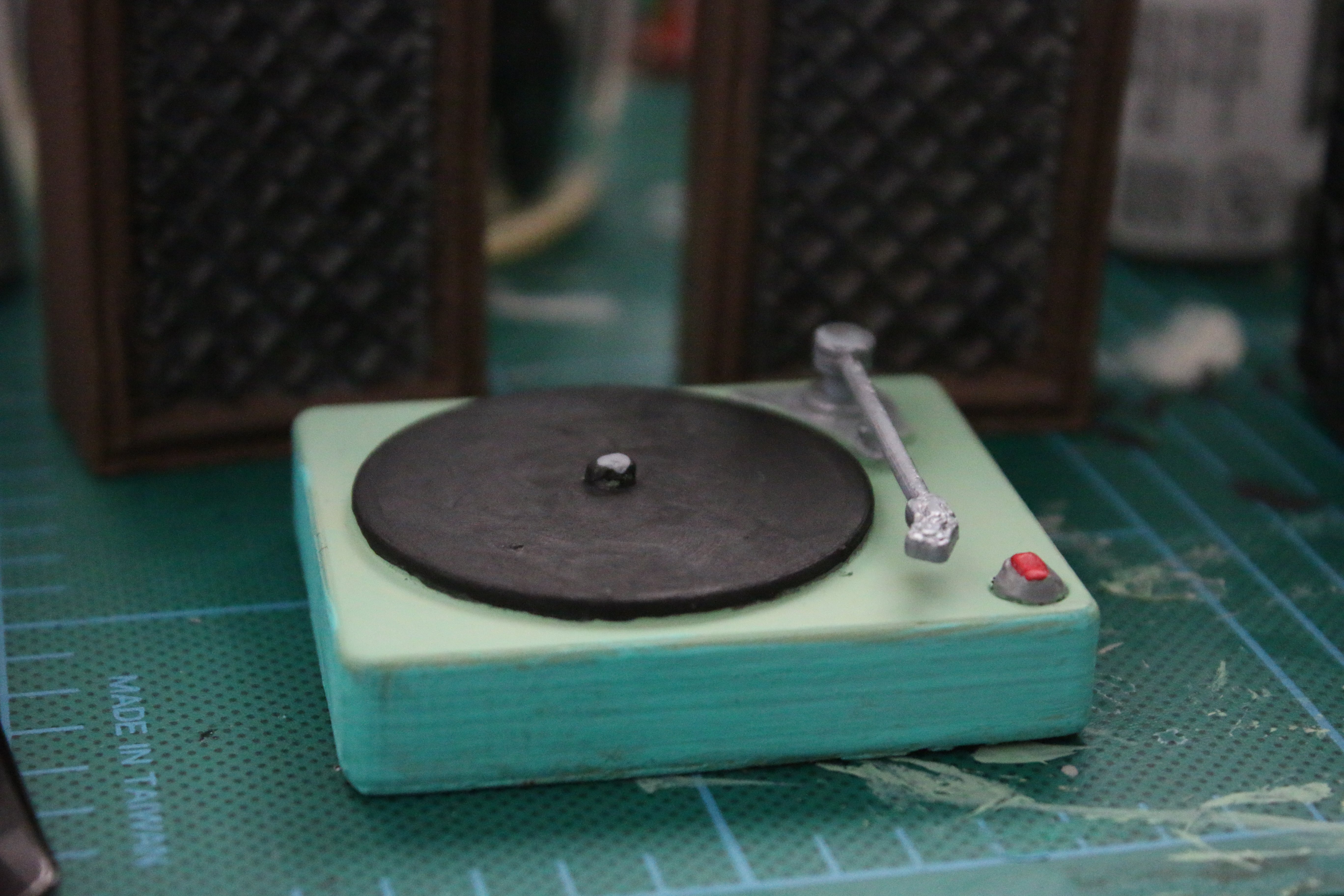 Record Player, Receiver and Speaker Set