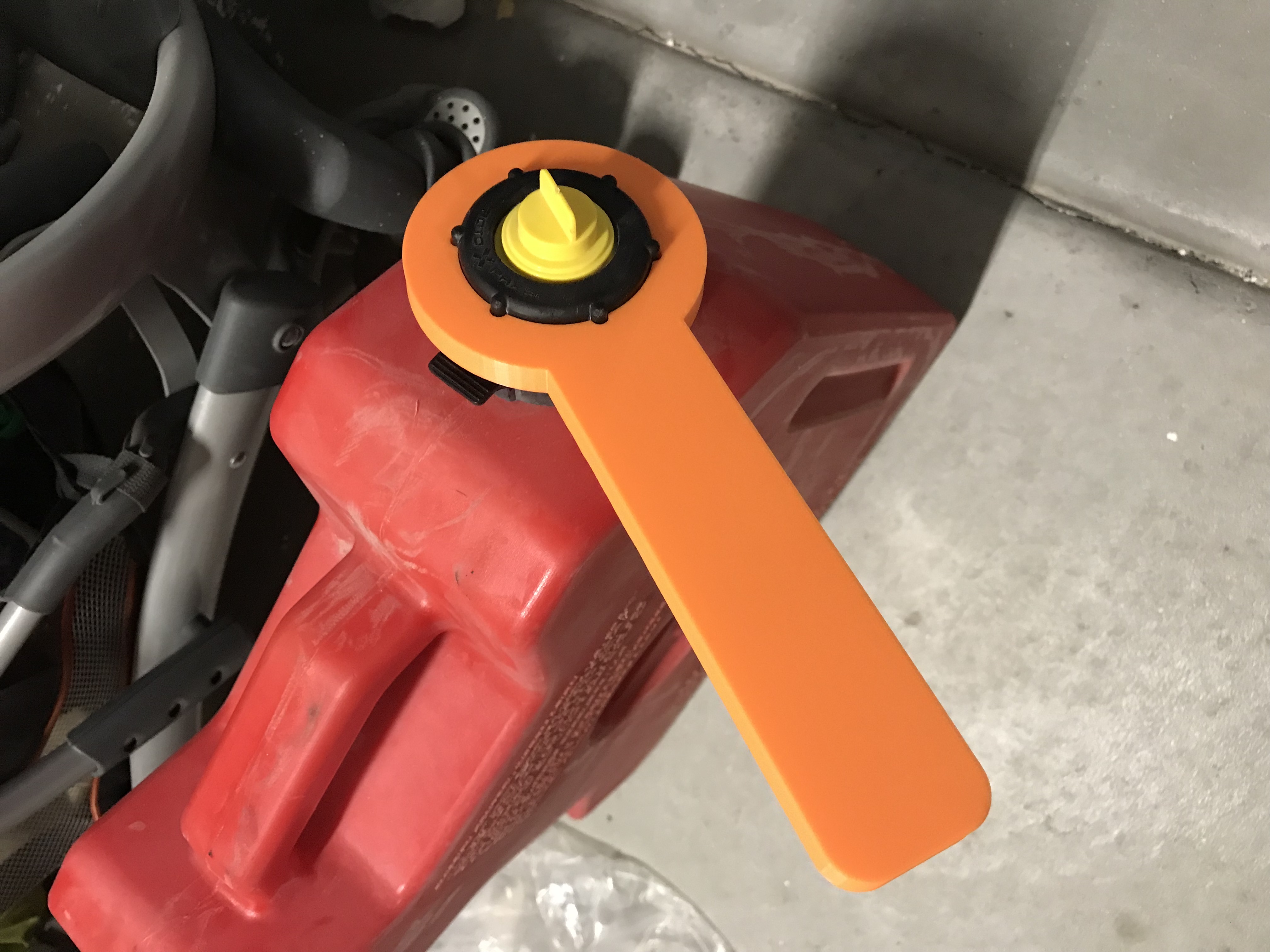 Rotopax Fuel Cap Tool