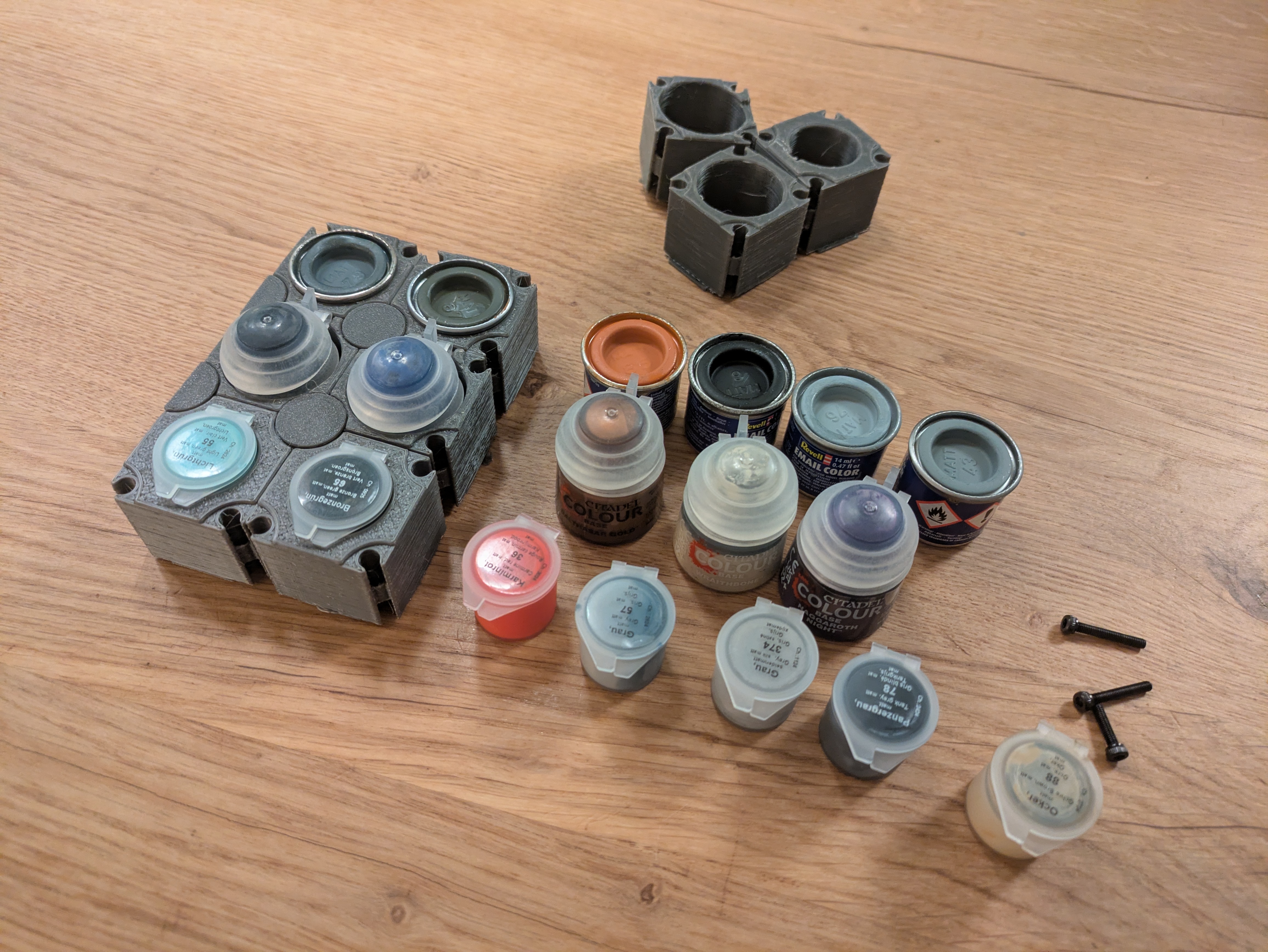 Universal Modular Paint Holder for Revell and Citadel Paints