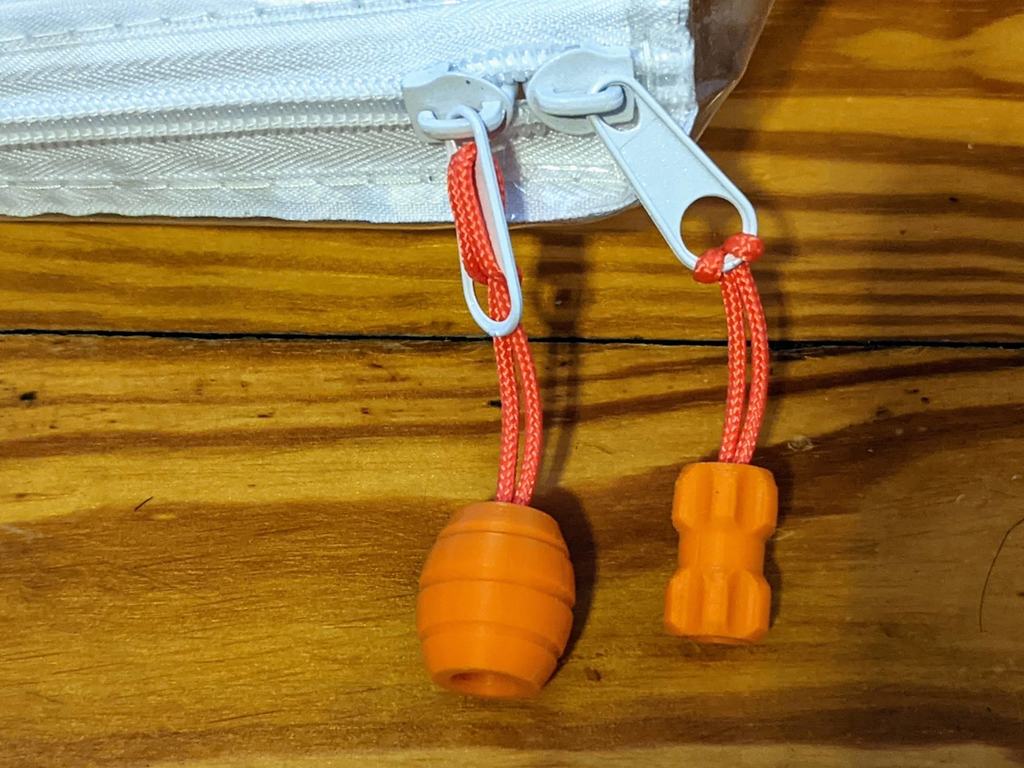 95 Paracord Zipper Pulls by PenguinFeet - Thingiverse