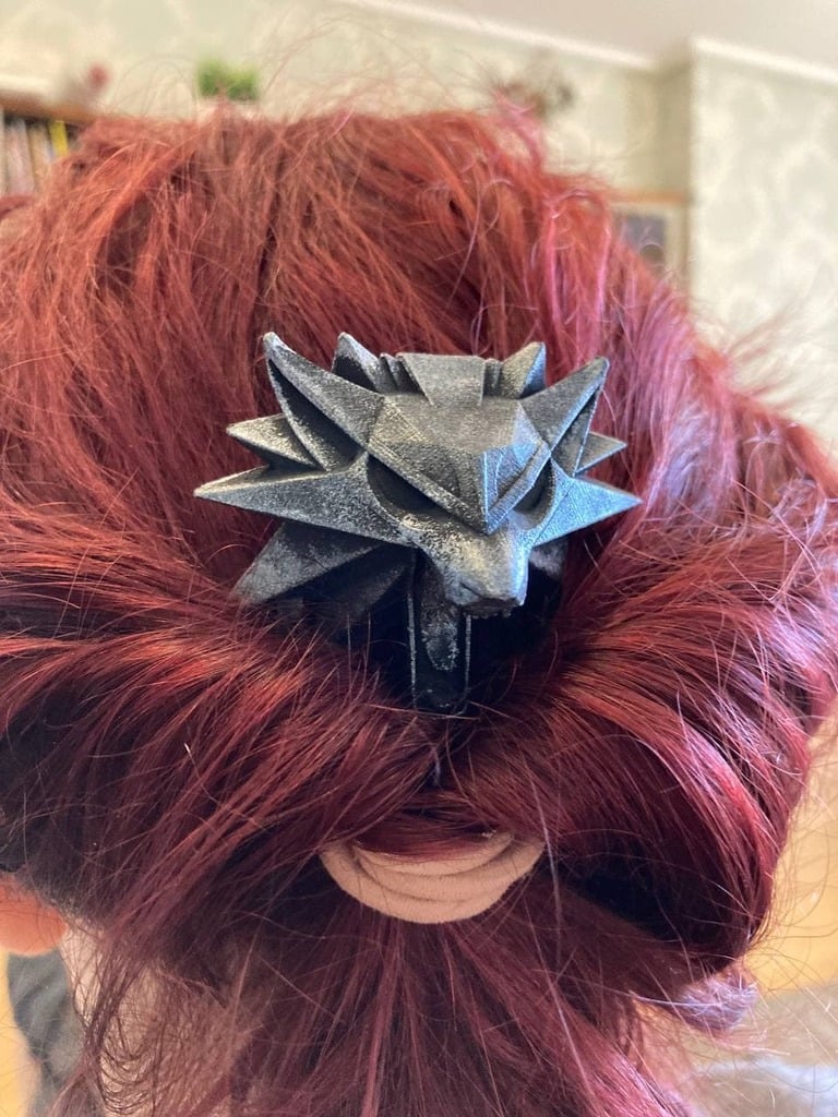  Witcher III Wolf School Hair Pin