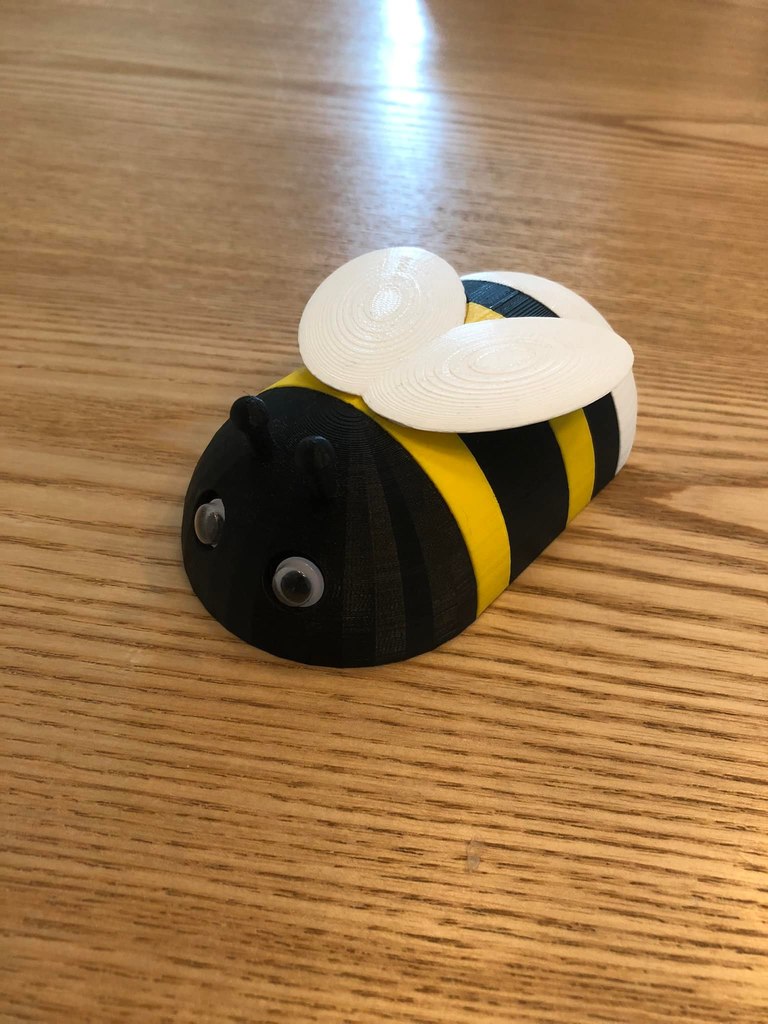 Bumble-Bee Travelbug