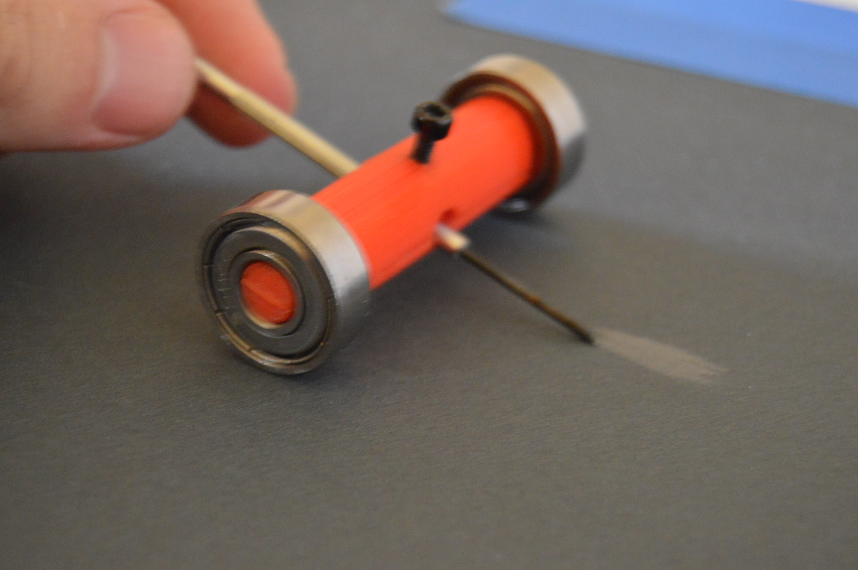 Screwdriver sharpening tool