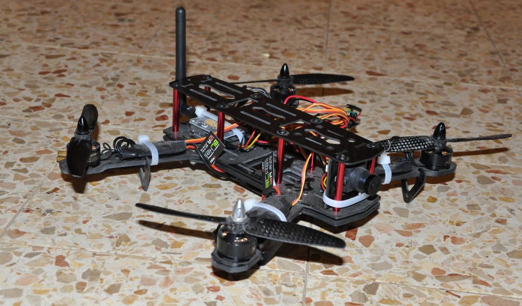 QAV250 Cheap Racing FPV Quadcopter