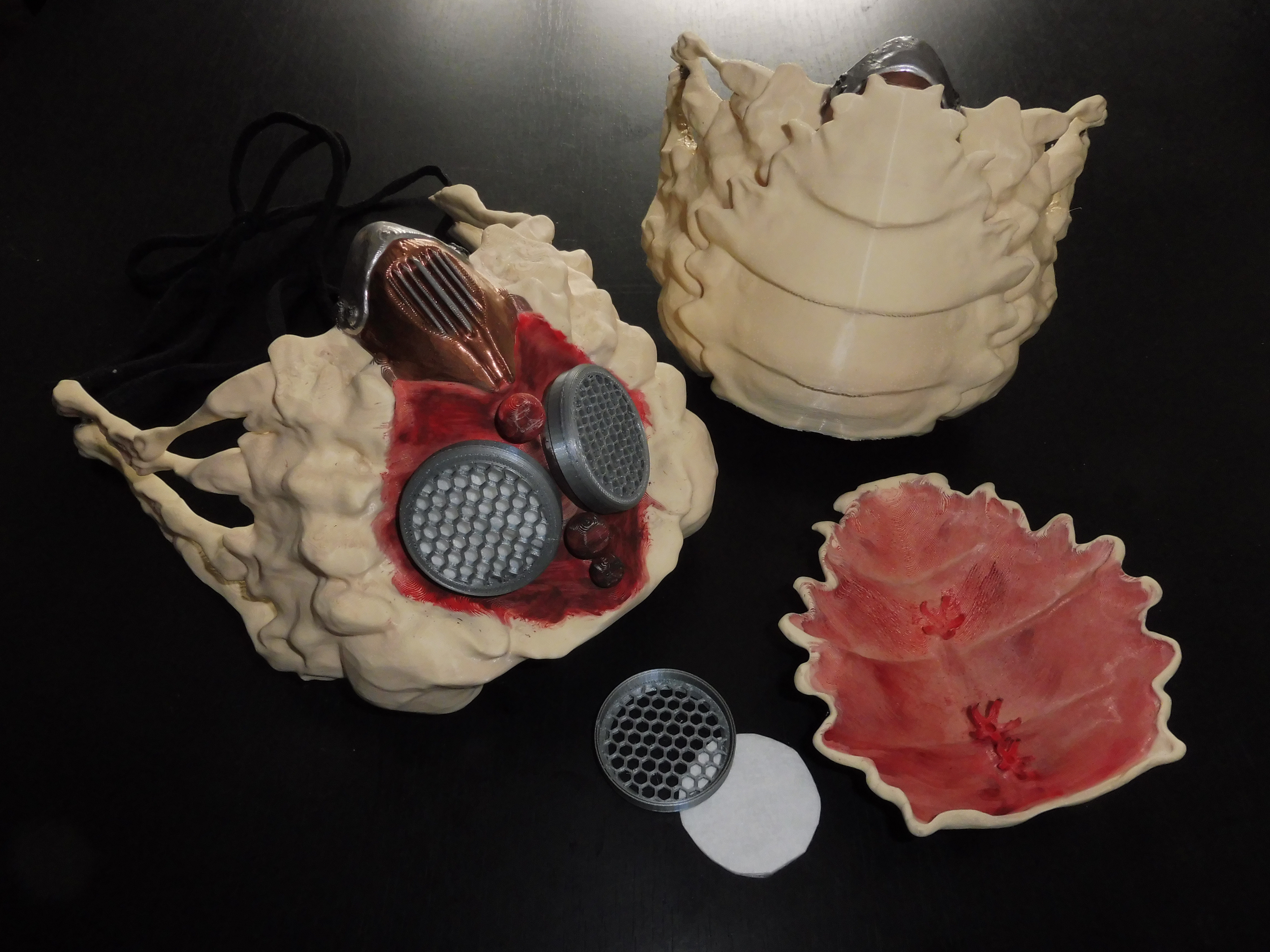Facehugger Covid Mask ( E.T. help NY )