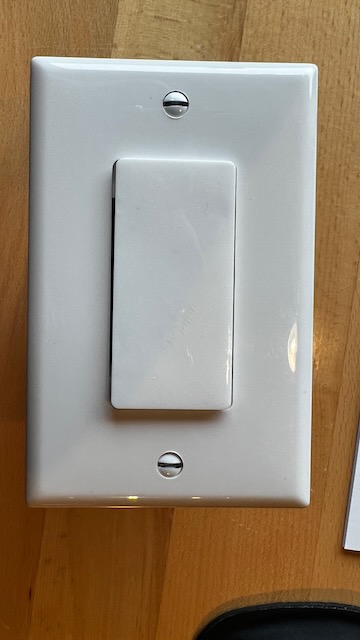 Sonoff Basic R2 wall box - Decora