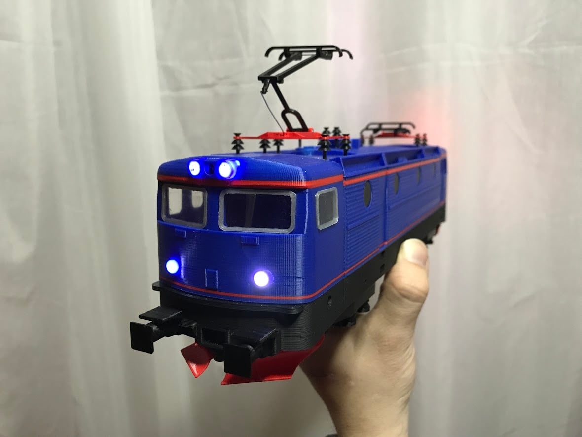 RC6 Locomotive for OS-Railway - fully 3D-printable railway system!
