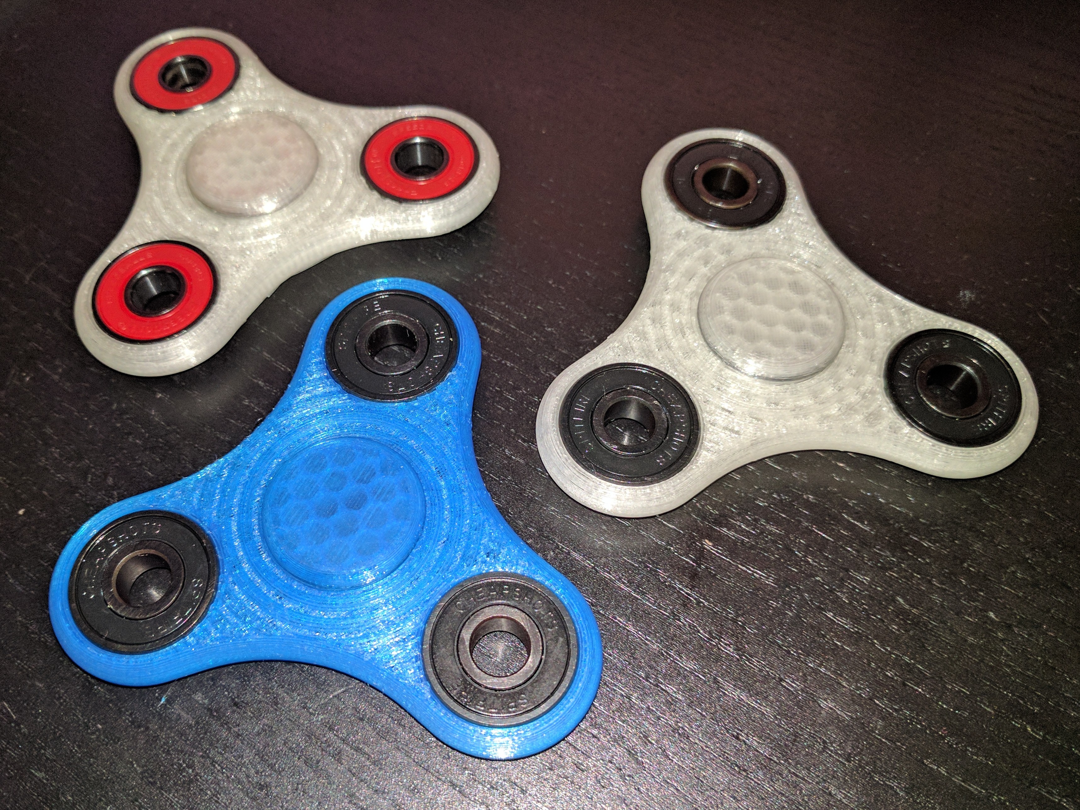Spiral patterned fidget spinner