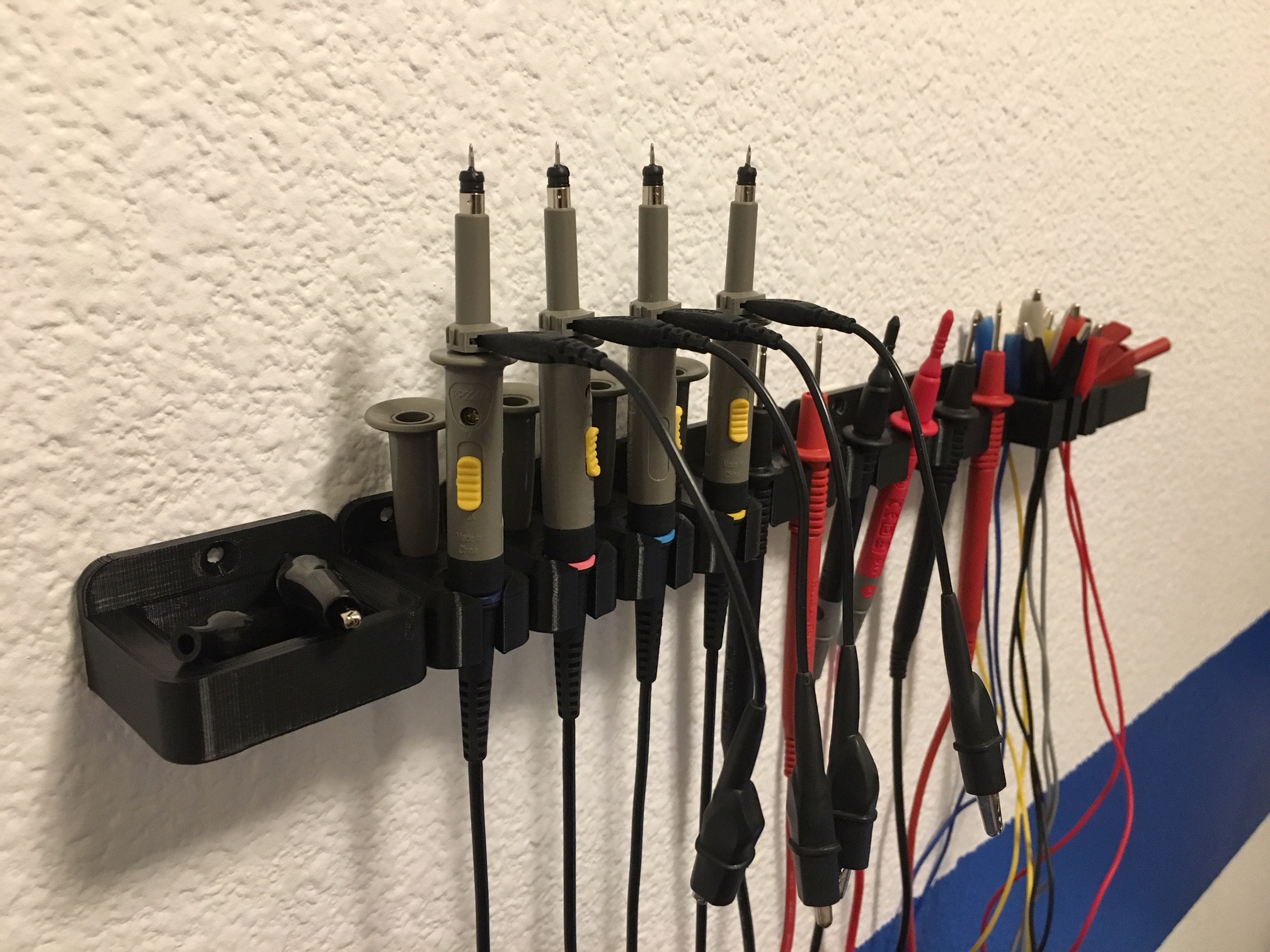 Test Lead Holders
