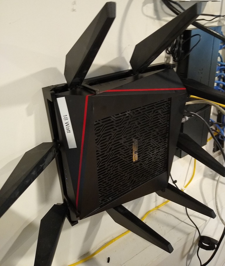 Asus AC5300 Router wall mount