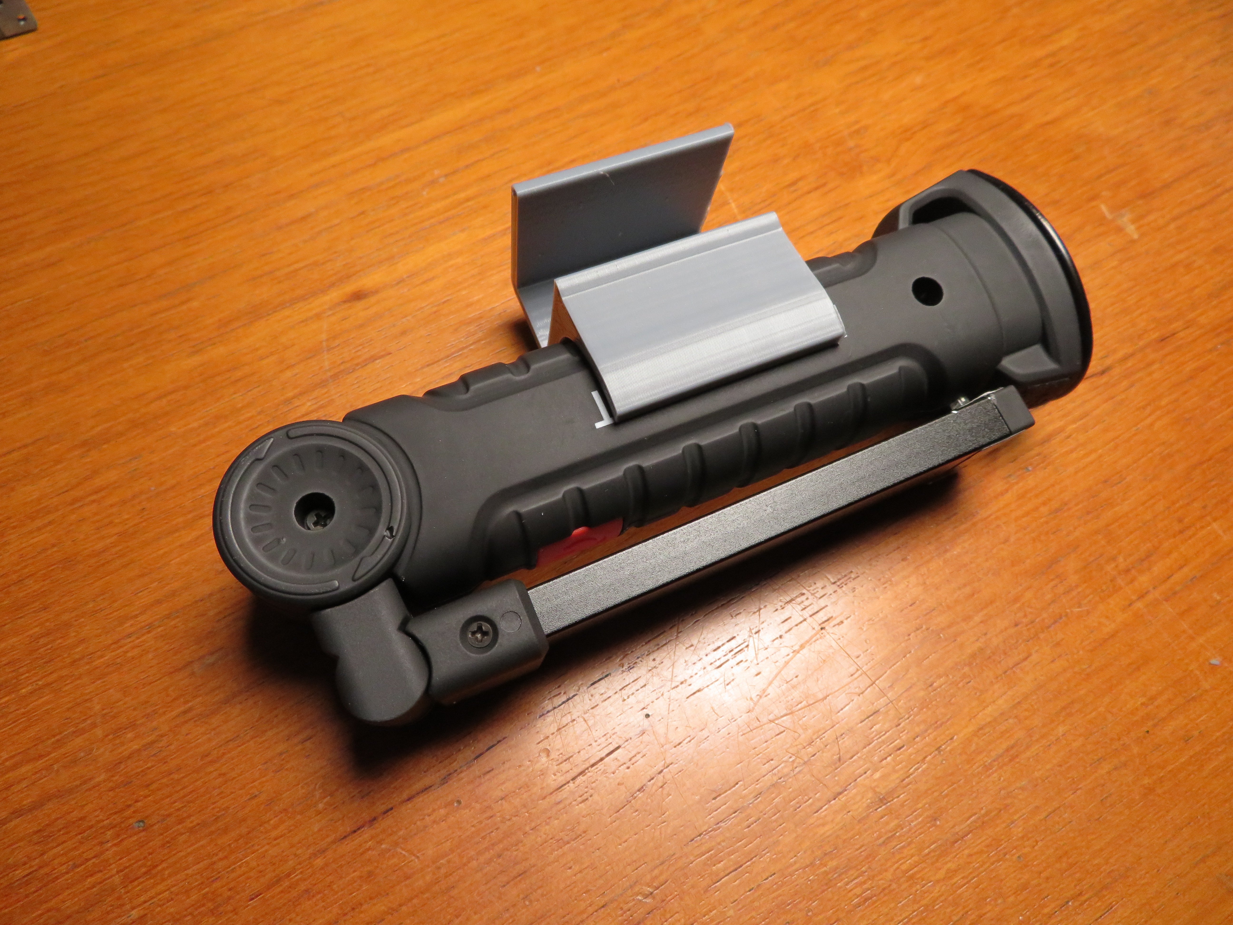 Cob Torch/Flashlight/Inspection Lamp Holder with built in Shelf Bracket