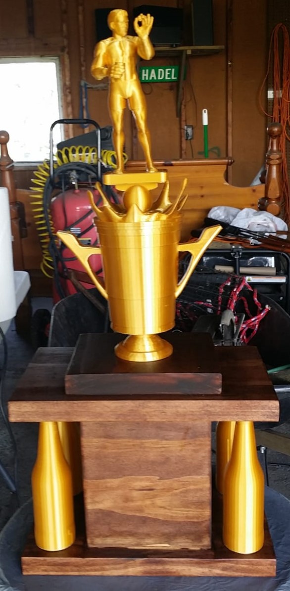 Beer Pong Trophy Topper