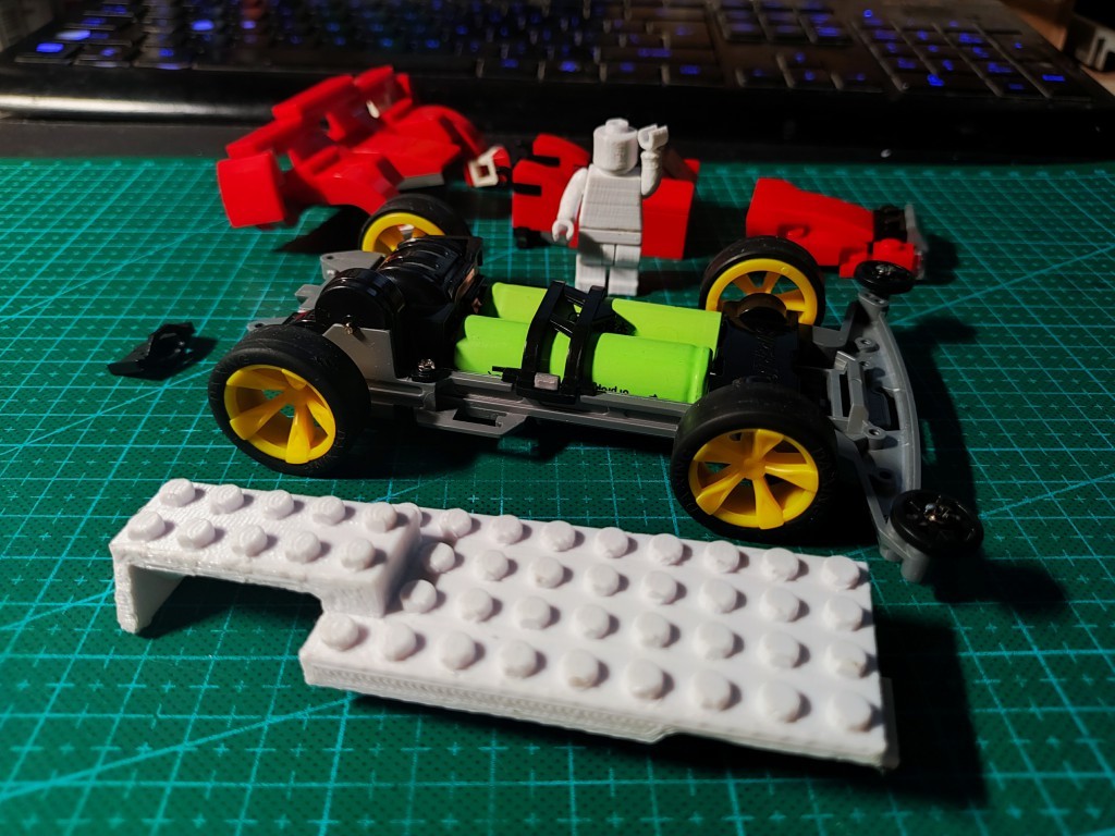 LEGO brick MINI 4WD body