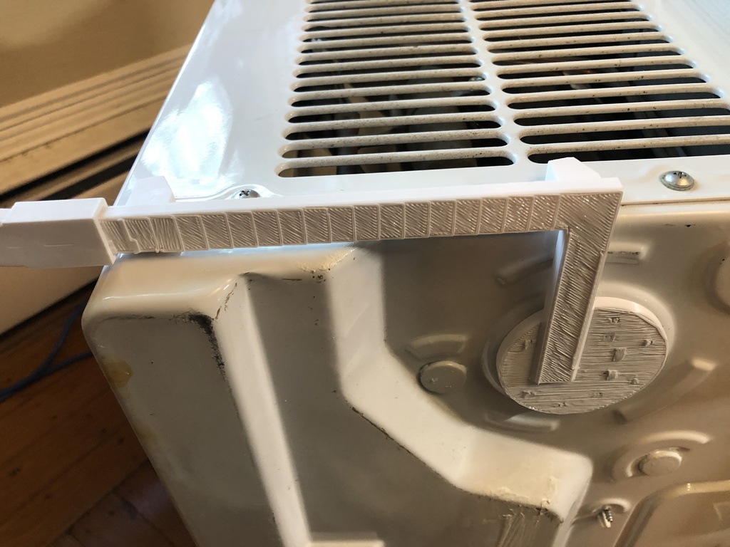 A/C drain extender plate for Frigidaire air conditioner