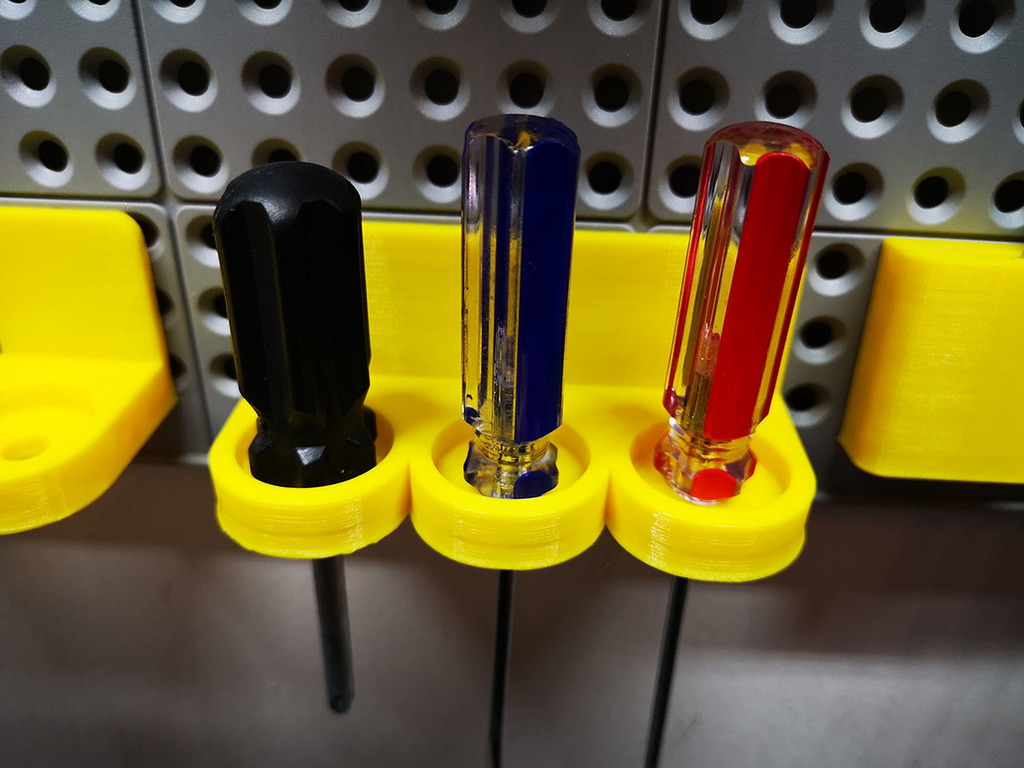 3x Screwdrivers holder for Keter Pegboard