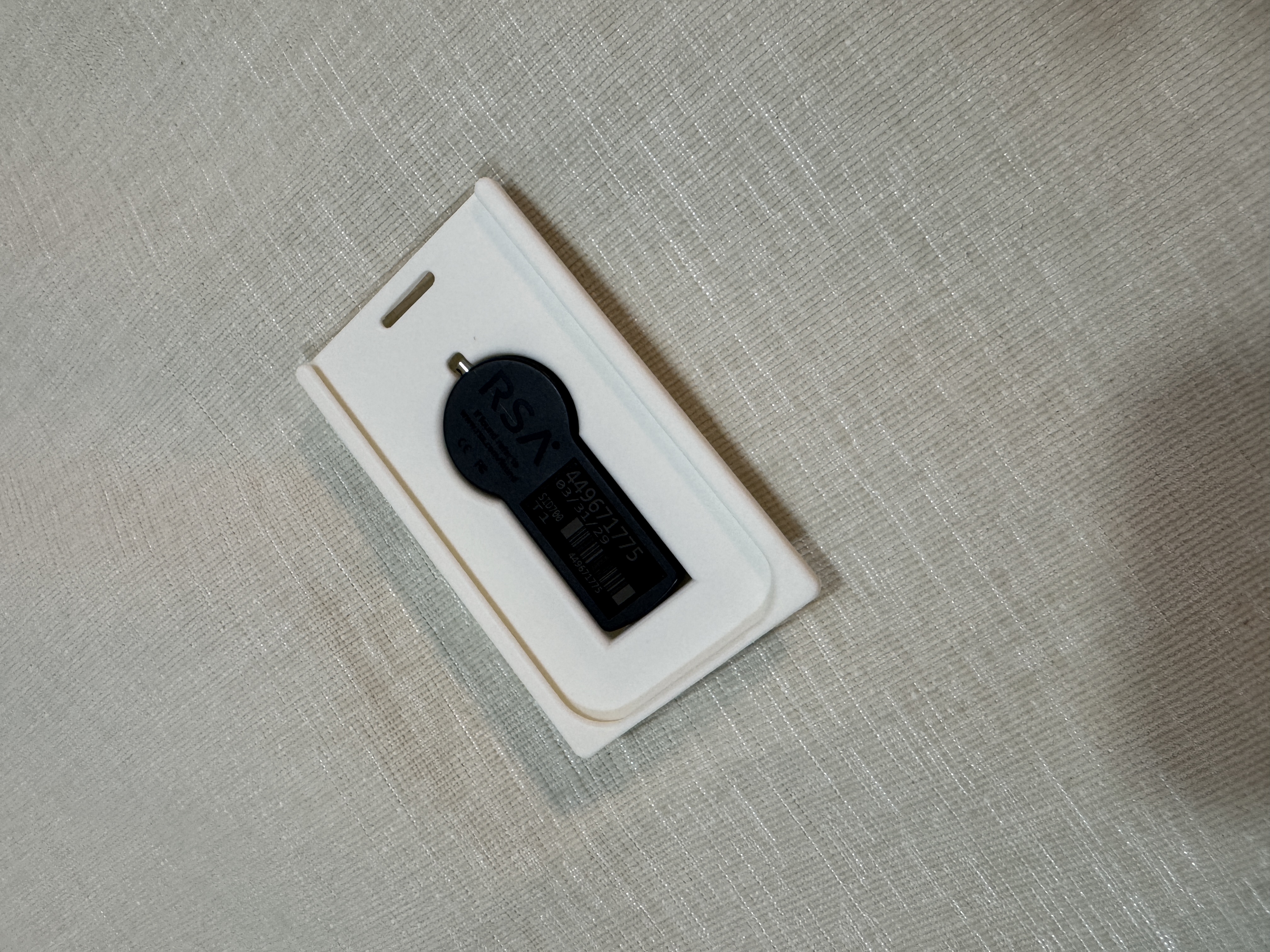 Customisable RSA Key Card Holder by syeelong - Thingiverse