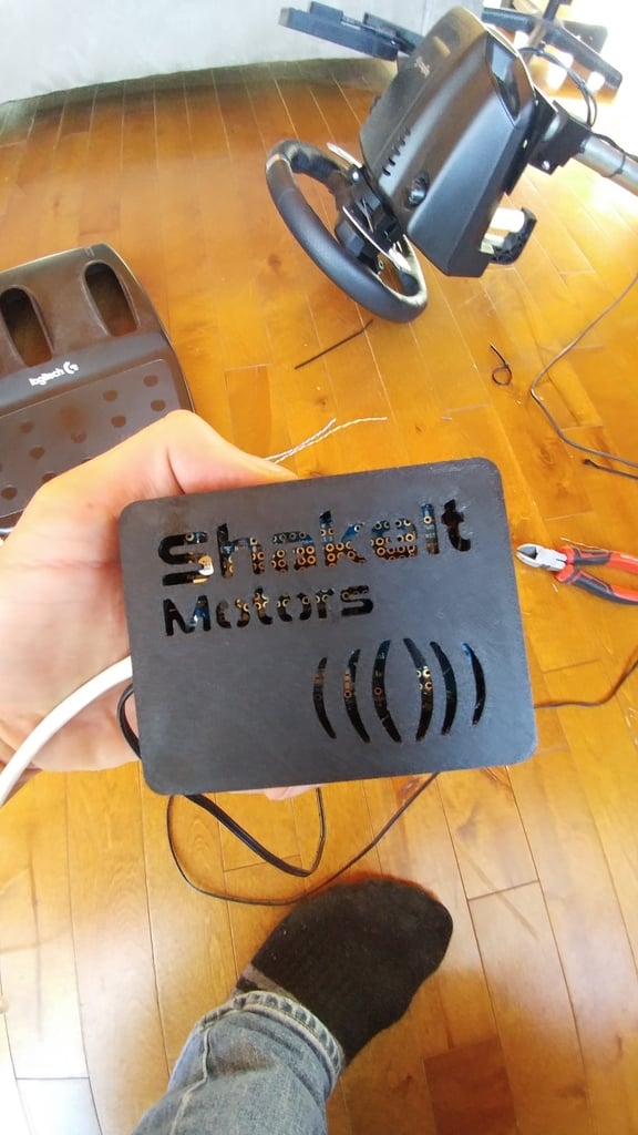 Simhub ShakeIt Box (Arduino/motorshield)