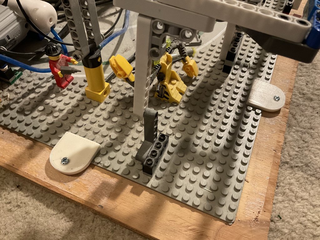 LEGO 2x4 flat plate mount w/ hole