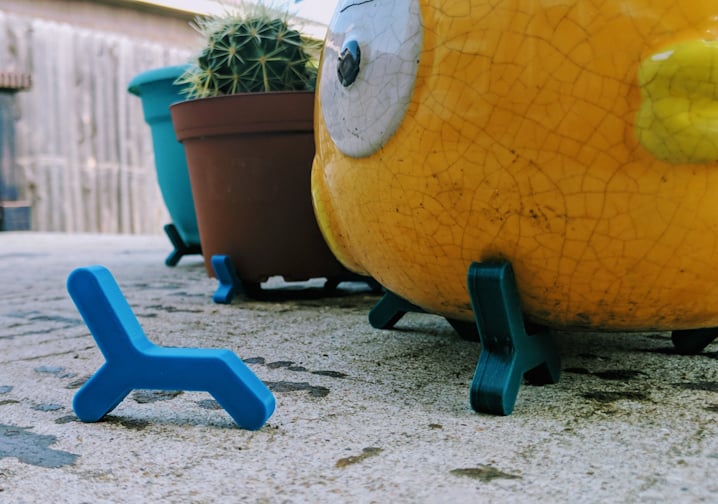 Plant Pot Risers