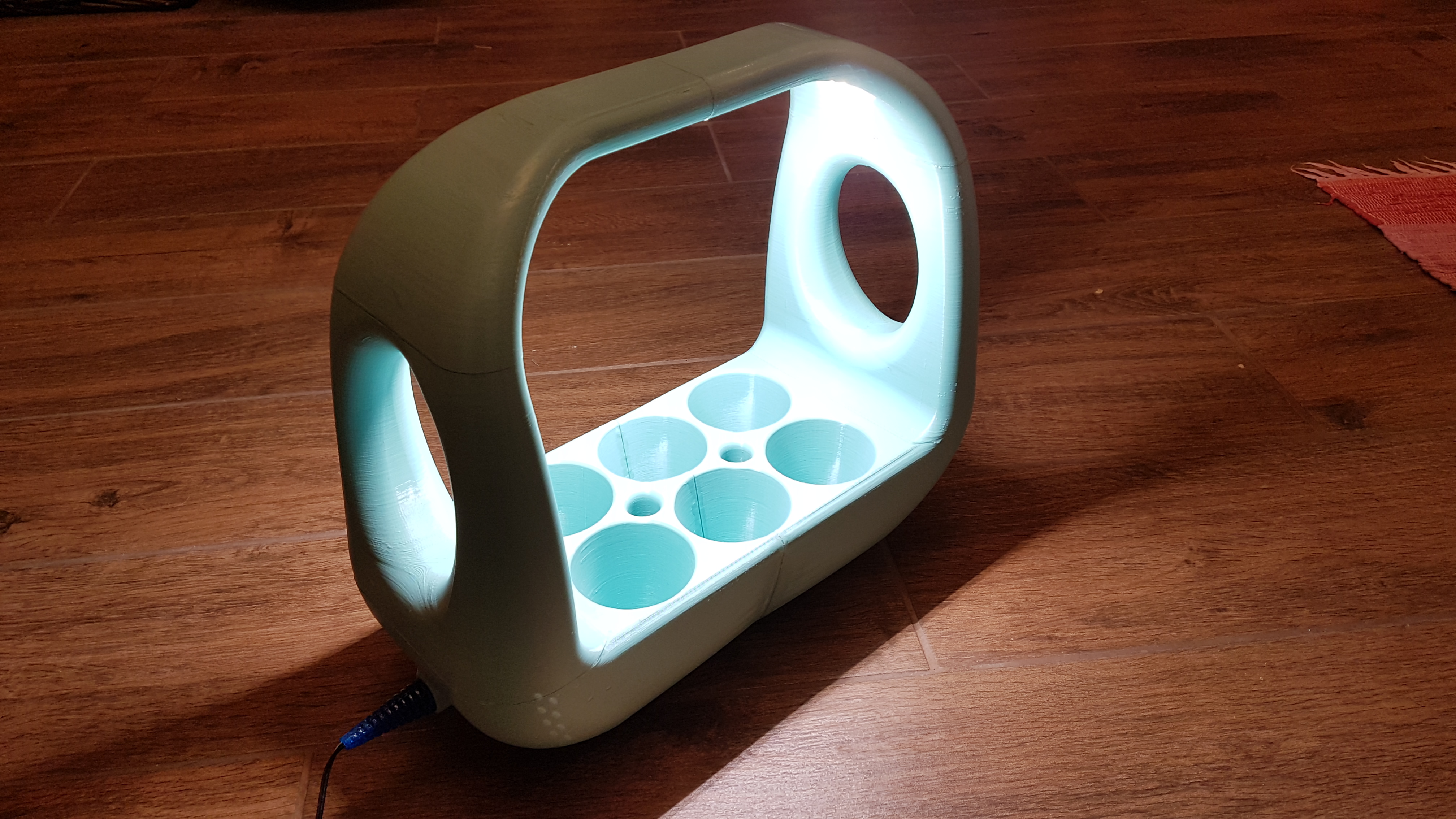 Green Planter with LED light and water tank